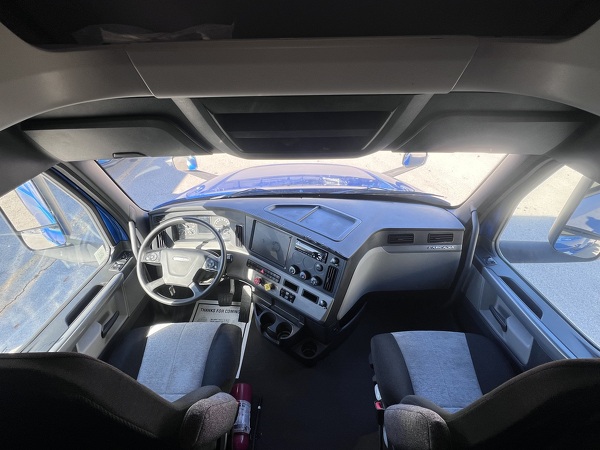 FREIGHTLINER CASCADIA 126SLP 2020