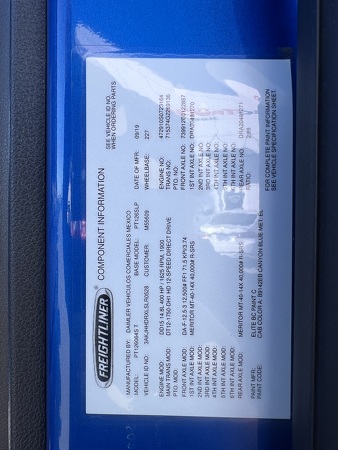 FREIGHTLINER CASCADIA 126SLP 2020