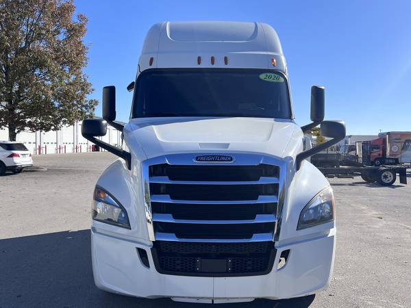 FREIGHTLINER CASCADIA 126SLP 2020