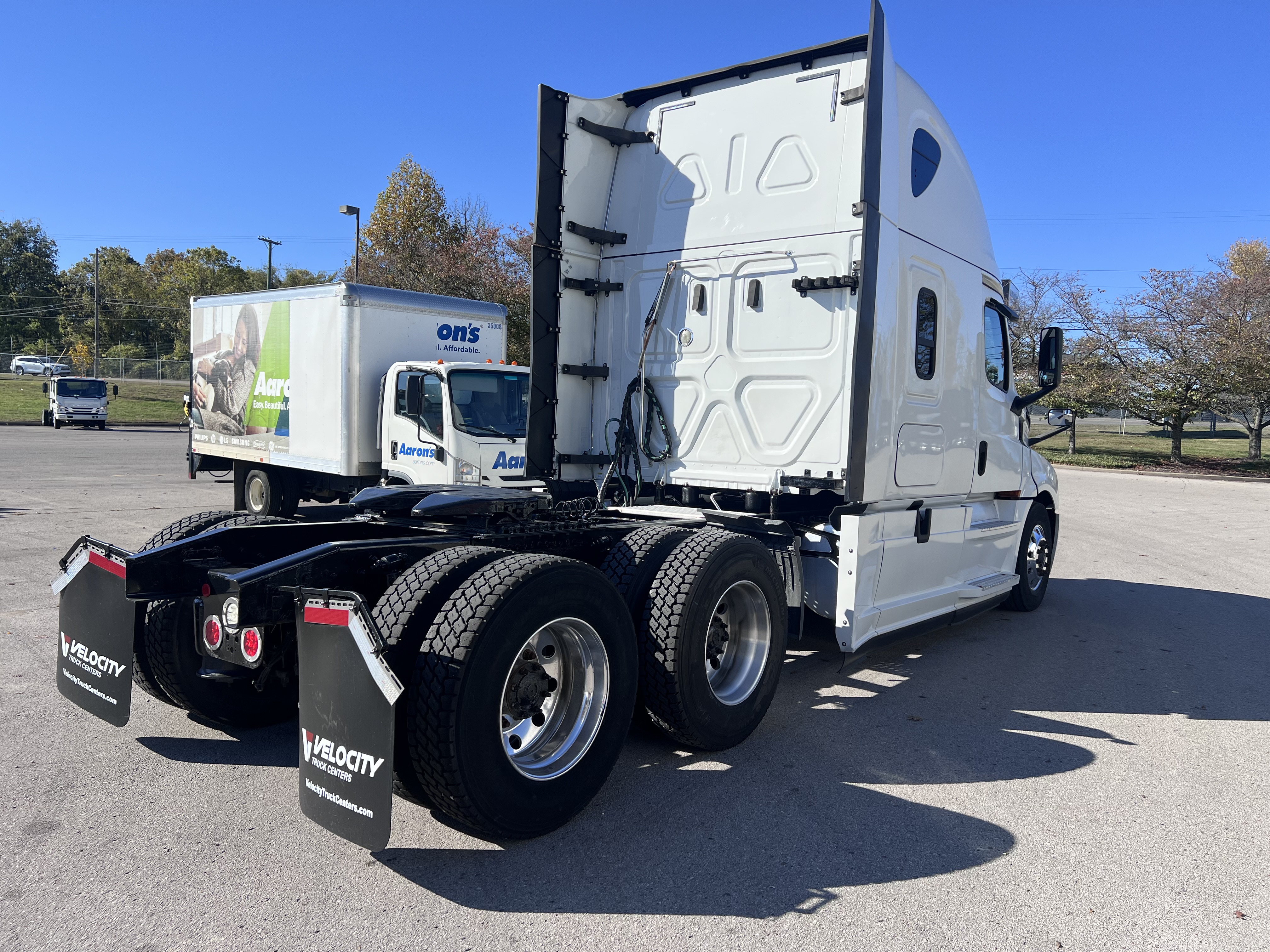 2020 FREIGHTLINER CASCADIA 126SLP - image 6