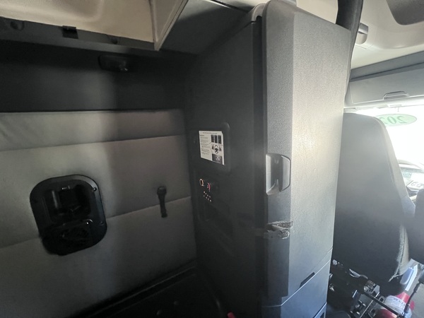 FREIGHTLINER CASCADIA 126SLP 2020