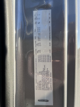 FREIGHTLINER CASCADIA 126SLP 2021