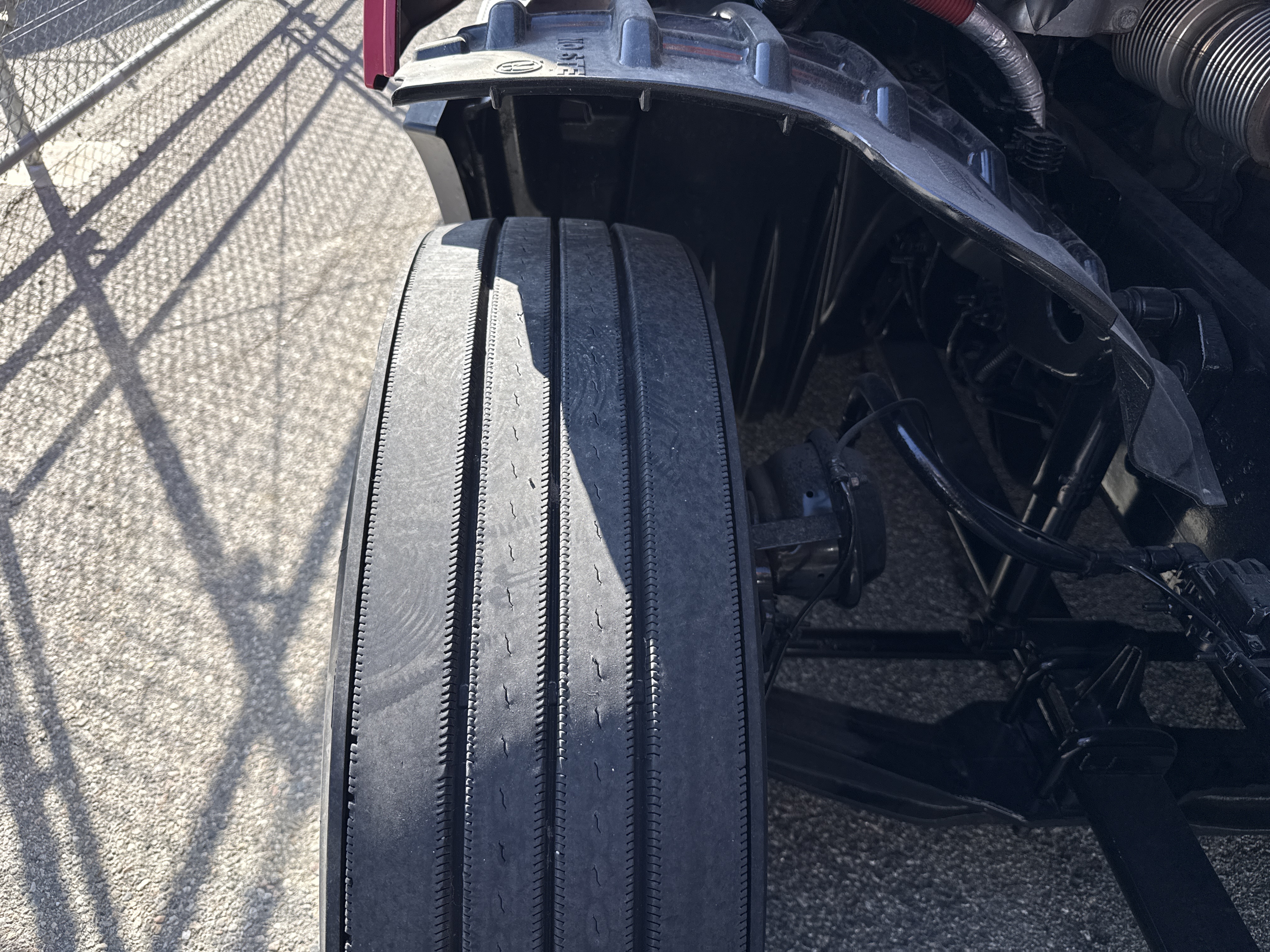 2021 FREIGHTLINER CASCADIA 126SLP - image 11