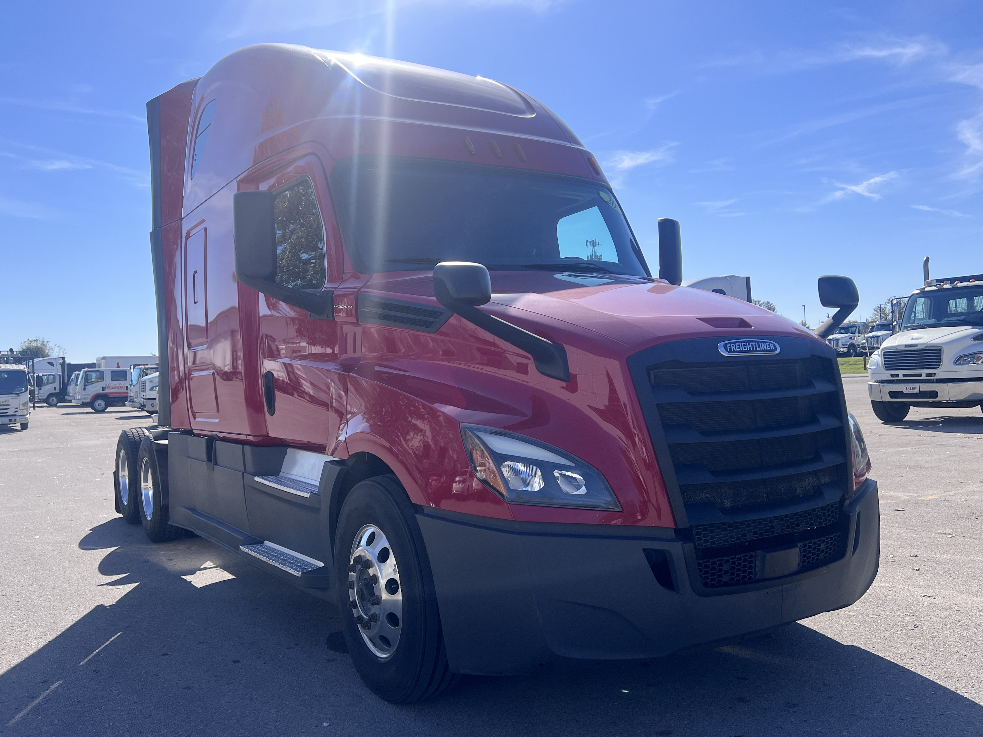 2020 FREIGHTLINER CASCADIA 126SLP - image 7