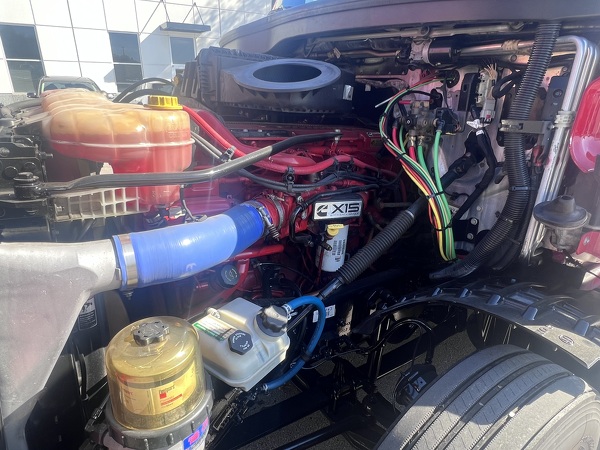 FREIGHTLINER CASCADIA 126SLP 2020