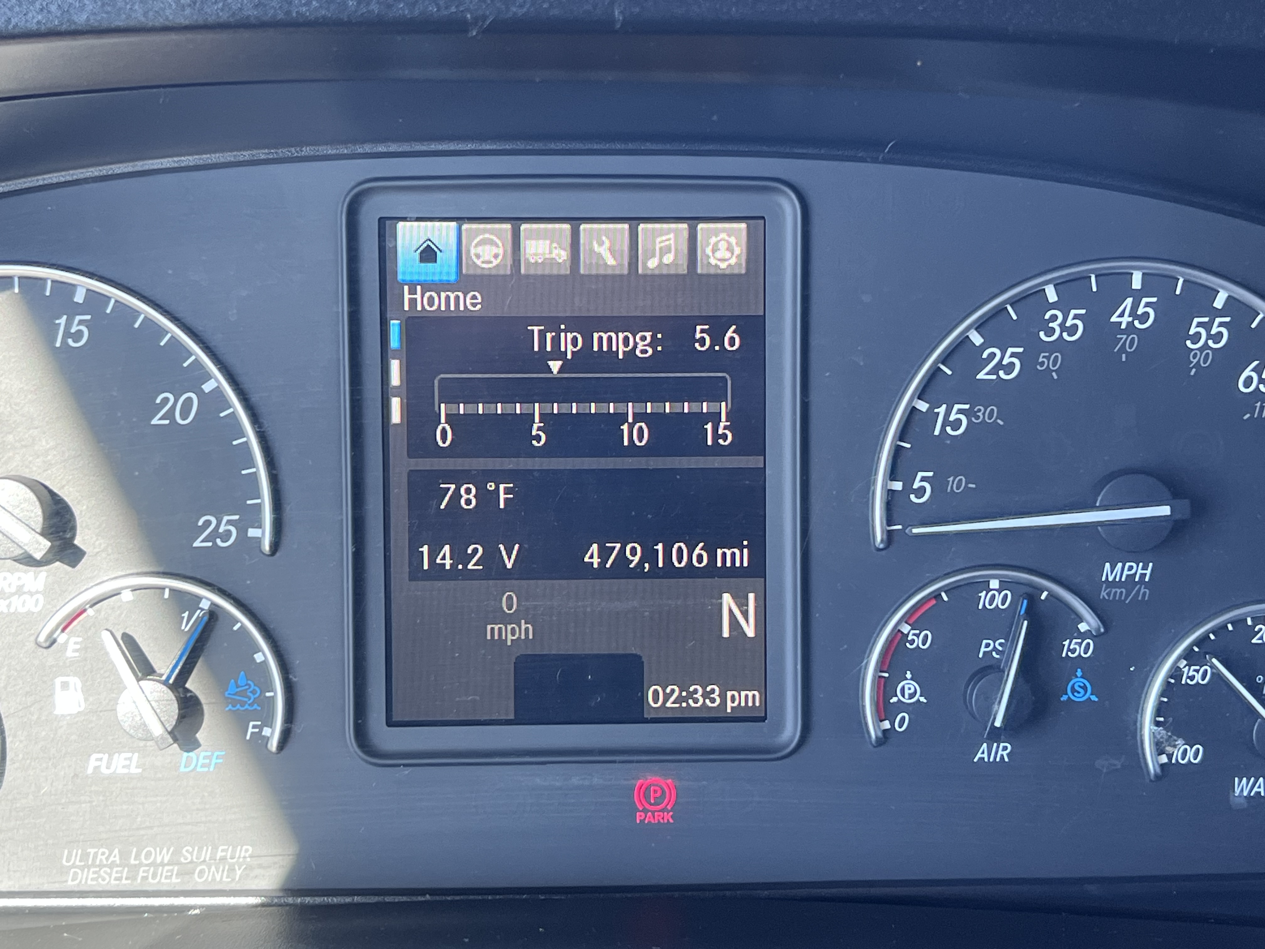 2020 FREIGHTLINER CASCADIA 126SLP - image 16