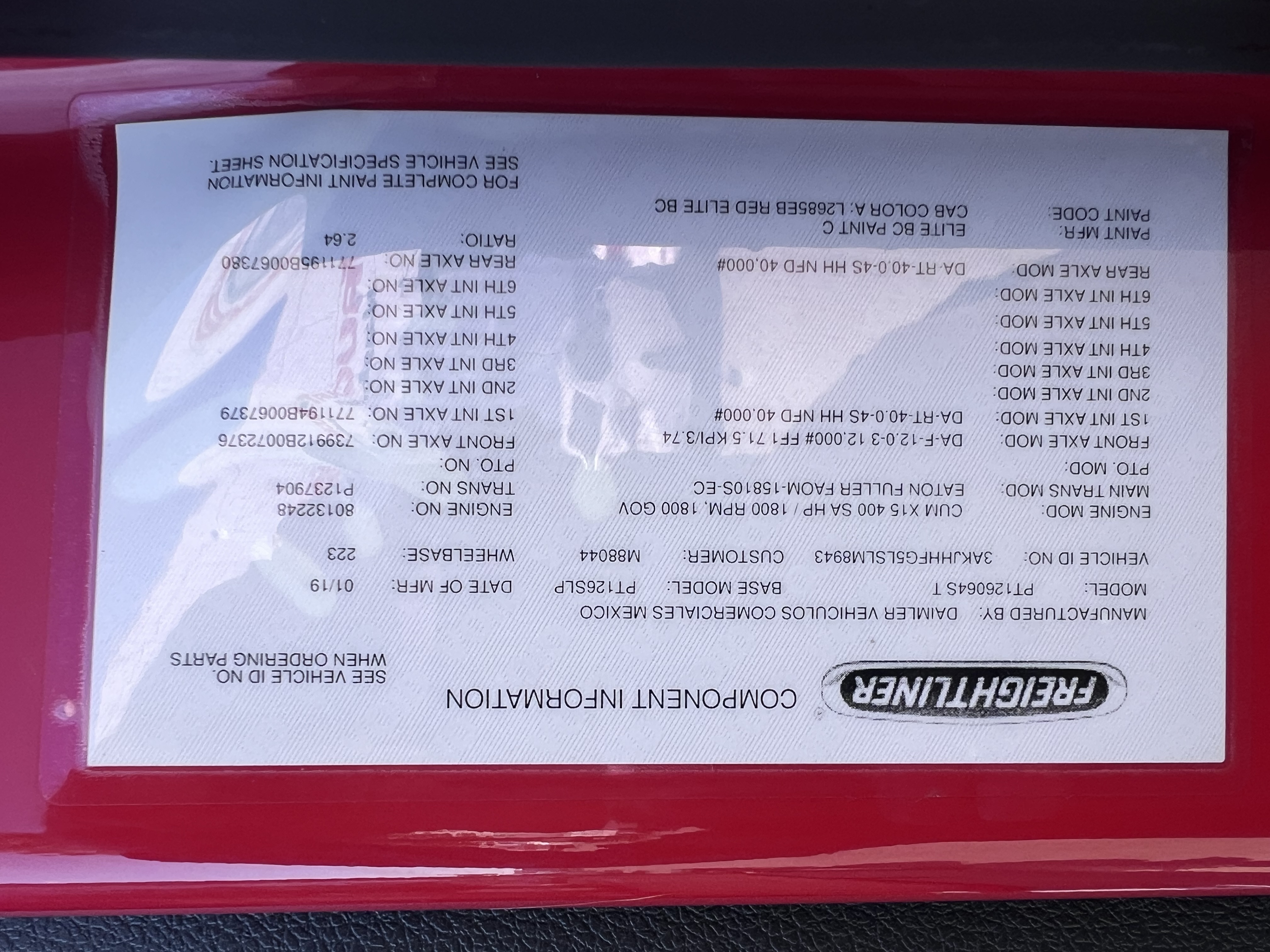 2020 FREIGHTLINER CASCADIA 126SLP - image 25