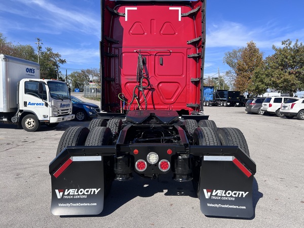 FREIGHTLINER CASCADIA 126SLP 2020