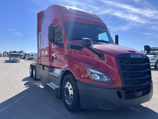 FREIGHTLINER CASCADIA 126SLP 2020