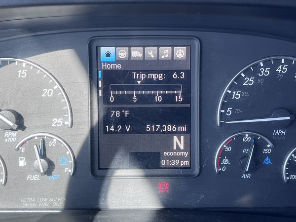 FREIGHTLINER CASCADIA 126SLP 2020