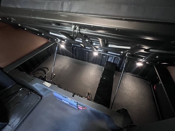 FREIGHTLINER CASCADIA 126SLP 2020