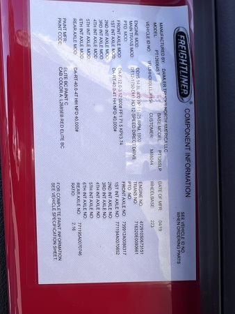 FREIGHTLINER CASCADIA 126SLP 2020