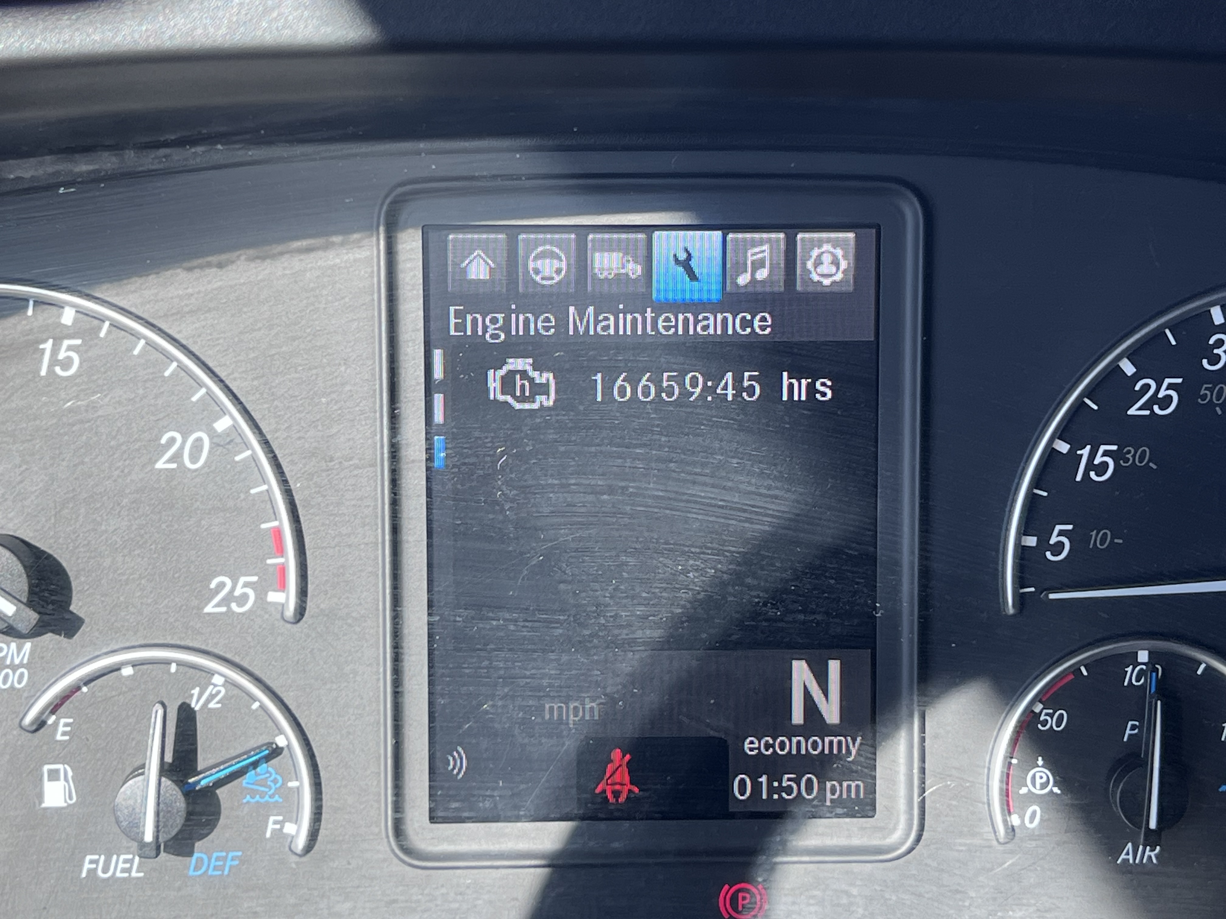 2020 FREIGHTLINER CASCADIA 126SLP - image 17