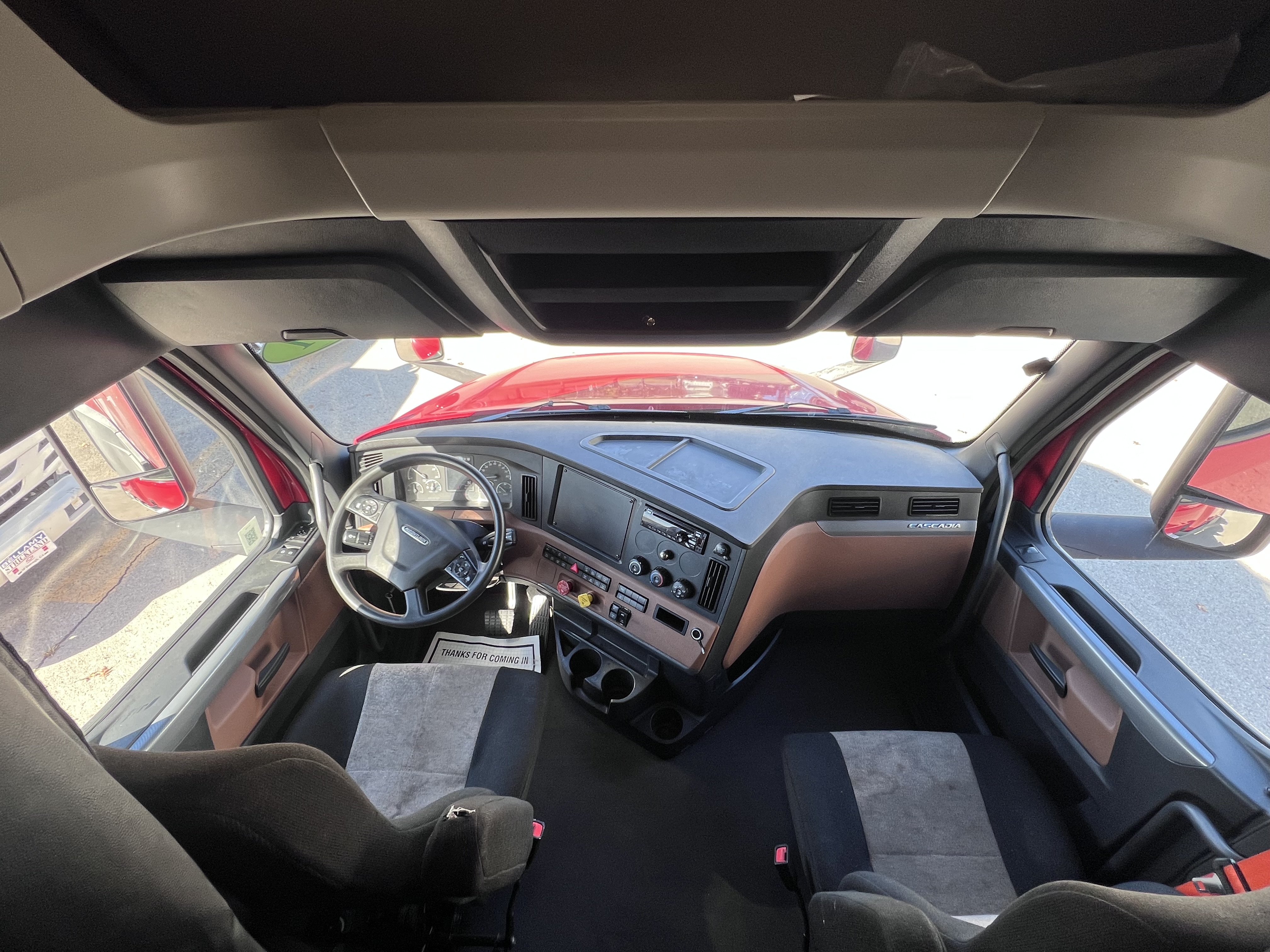 2020 FREIGHTLINER CASCADIA 126SLP - image 24