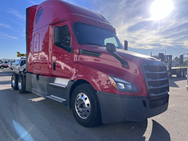 FREIGHTLINER CASCADIA 126SLP 2020