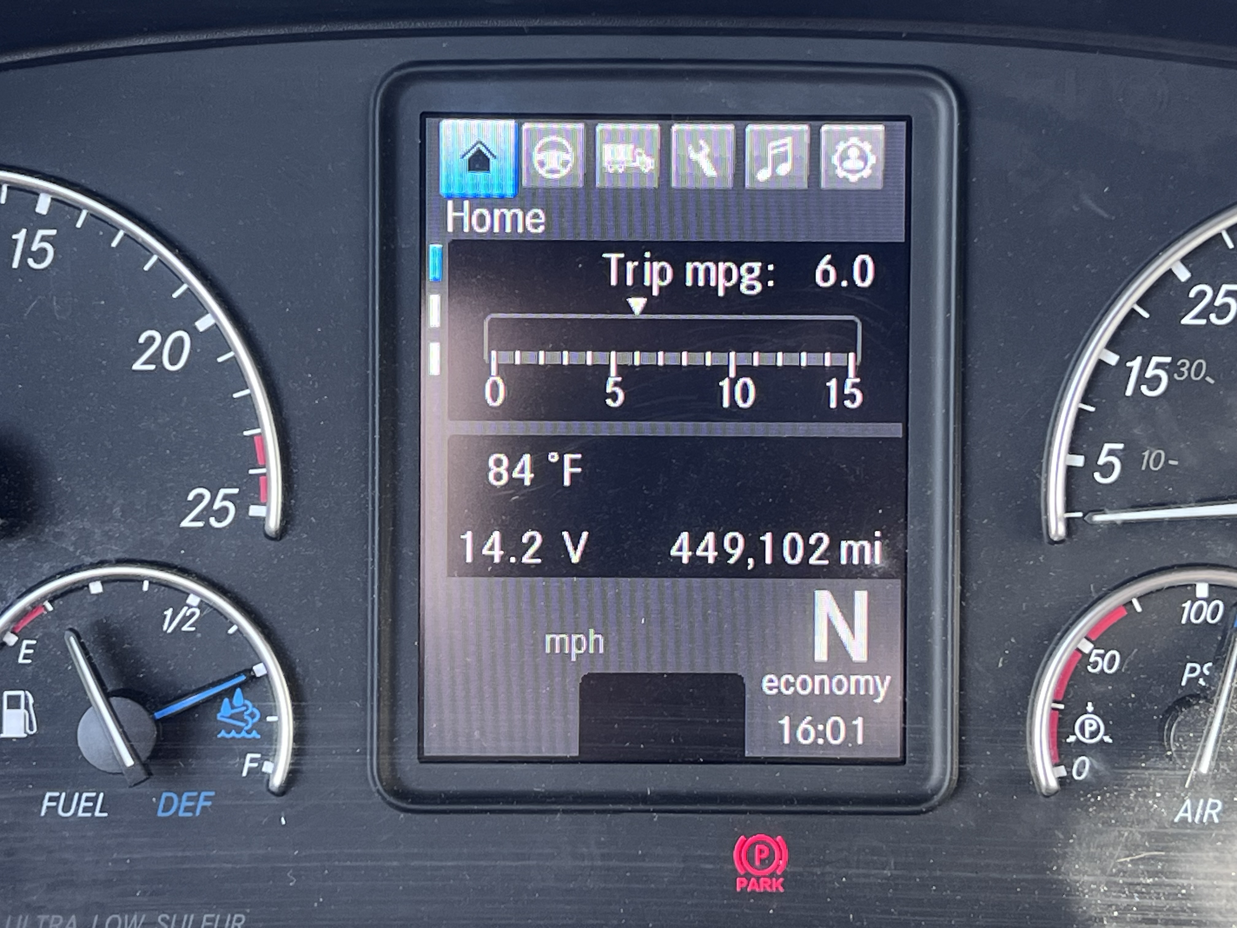 2020 FREIGHTLINER CASCADIA 126SLP - image 17