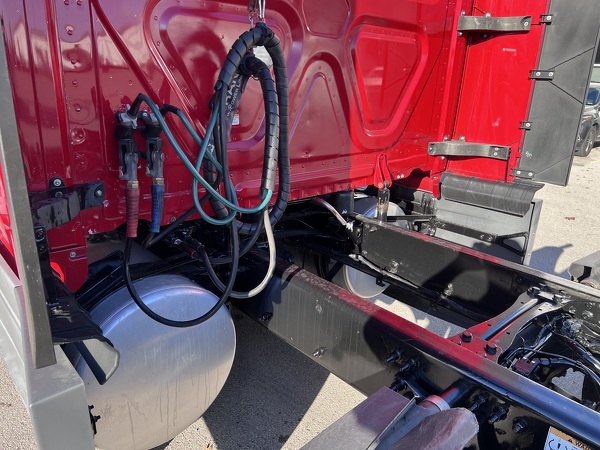 FREIGHTLINER CASCADIA 126SLP 2020