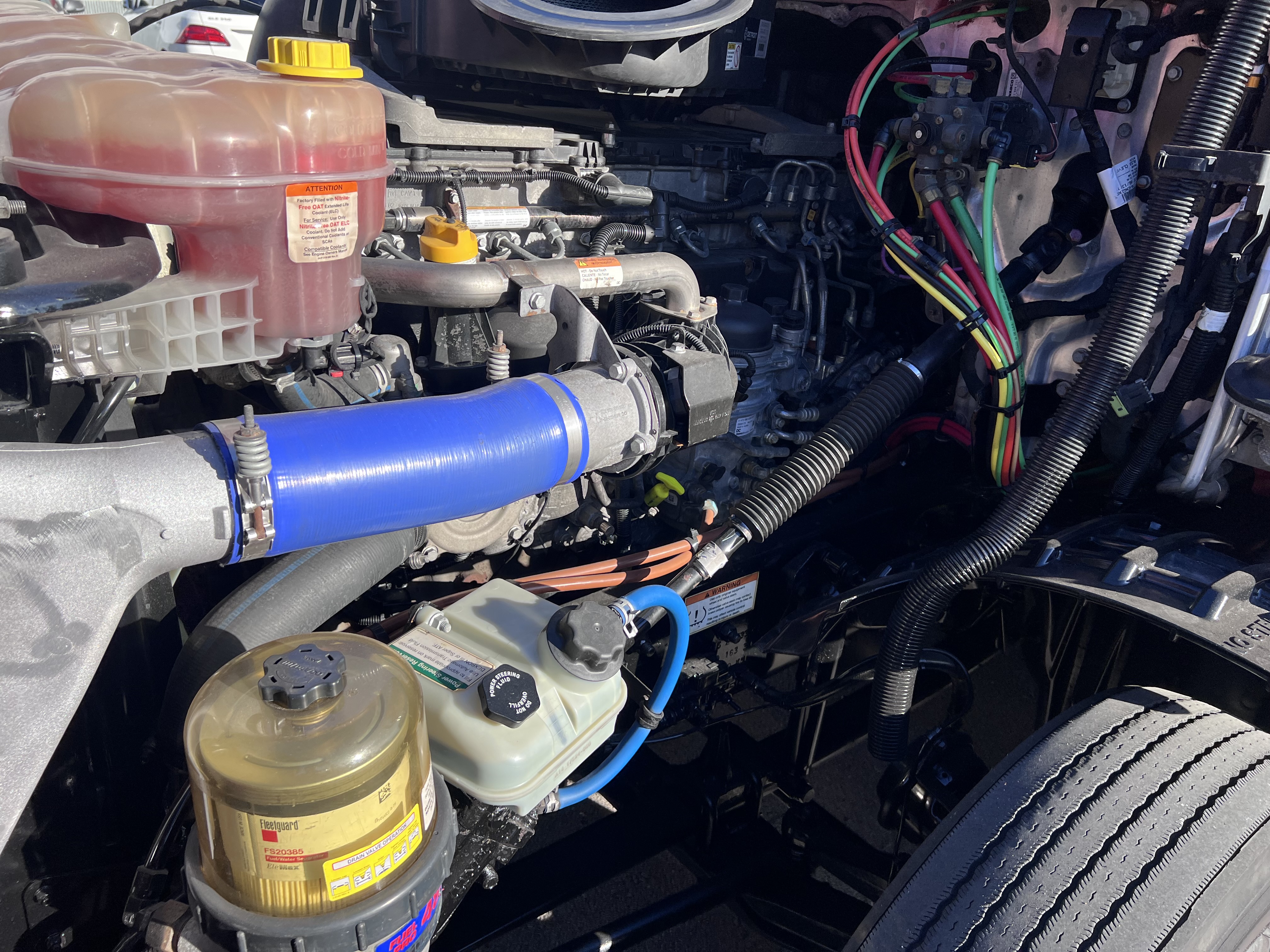 2020 FREIGHTLINER CASCADIA 126SLP - image 12