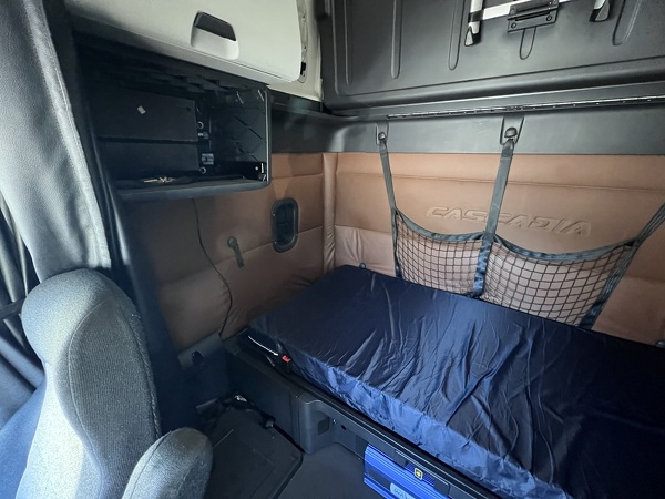 FREIGHTLINER CASCADIA 126SLP 2020