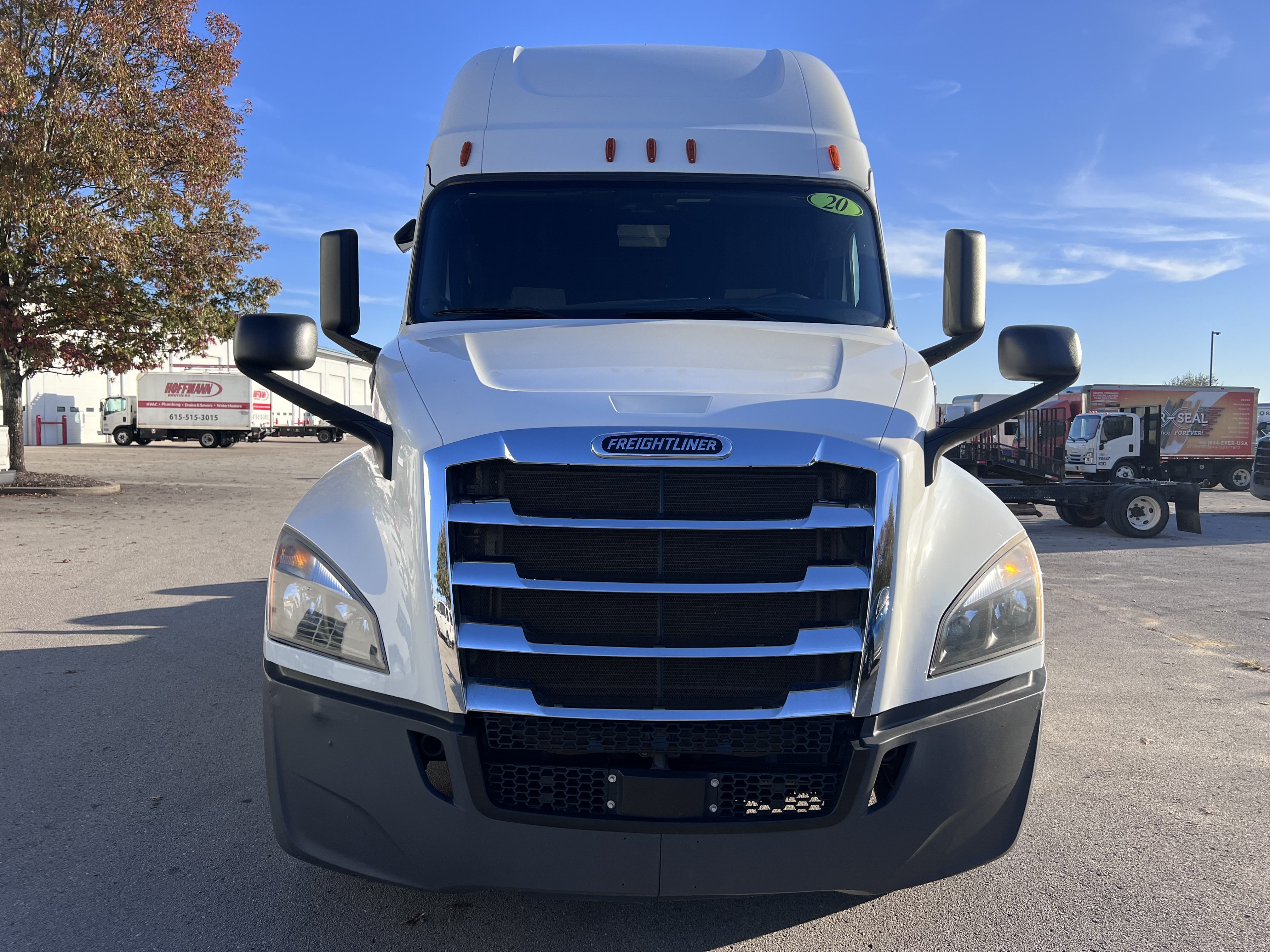 2020 FREIGHTLINER CASCADIA 126SLP - image 9