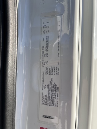 FREIGHTLINER CASCADIA 126SLP 2020