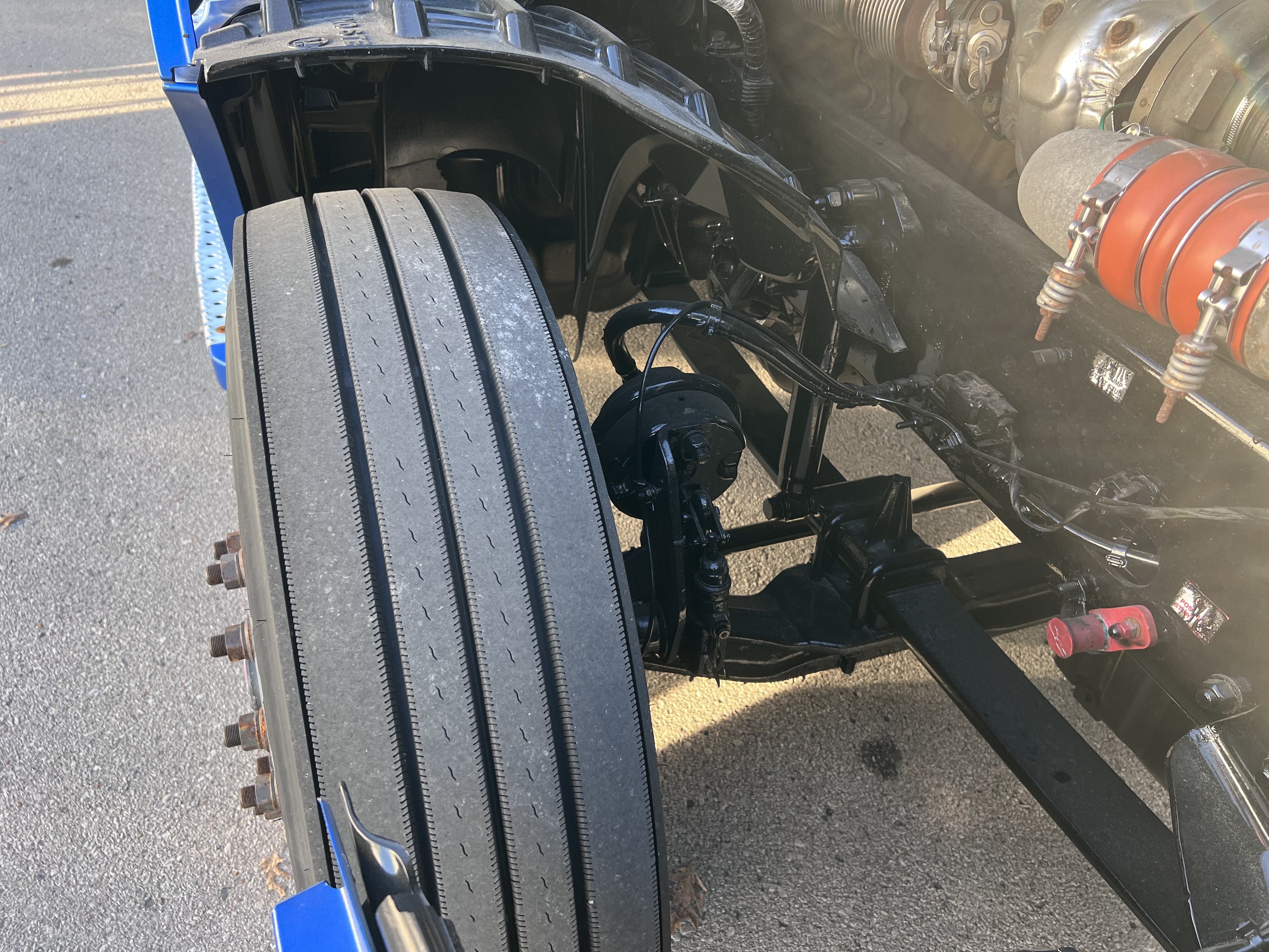 2020 FREIGHTLINER CASCADIA 126SLP - image 11