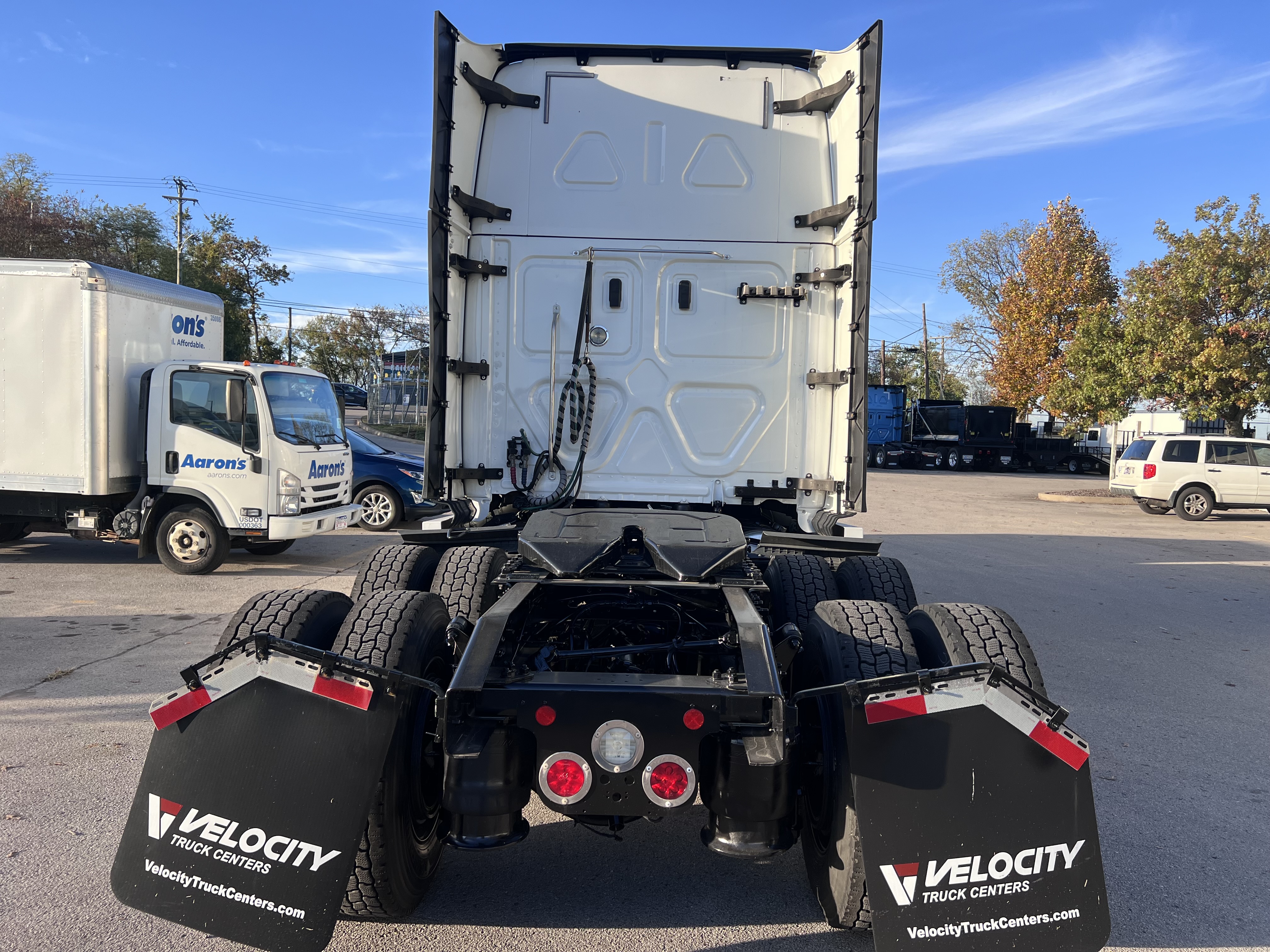 2021 FREIGHTLINER CASCADIA 126SLP - image 5