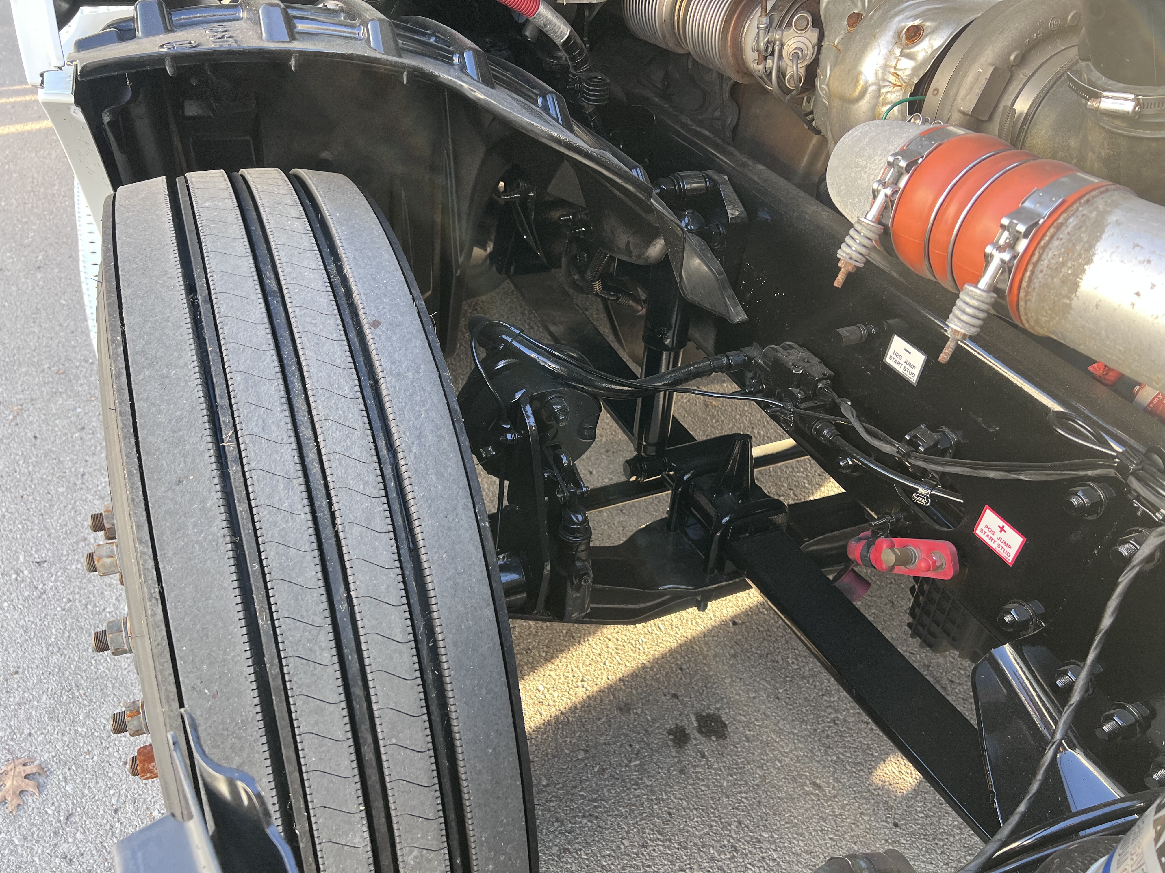 2021 FREIGHTLINER CASCADIA 126SLP - image 11