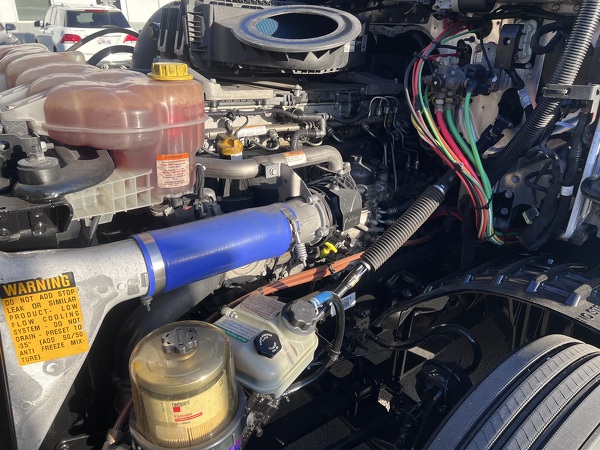 FREIGHTLINER CASCADIA 126SLP 2021