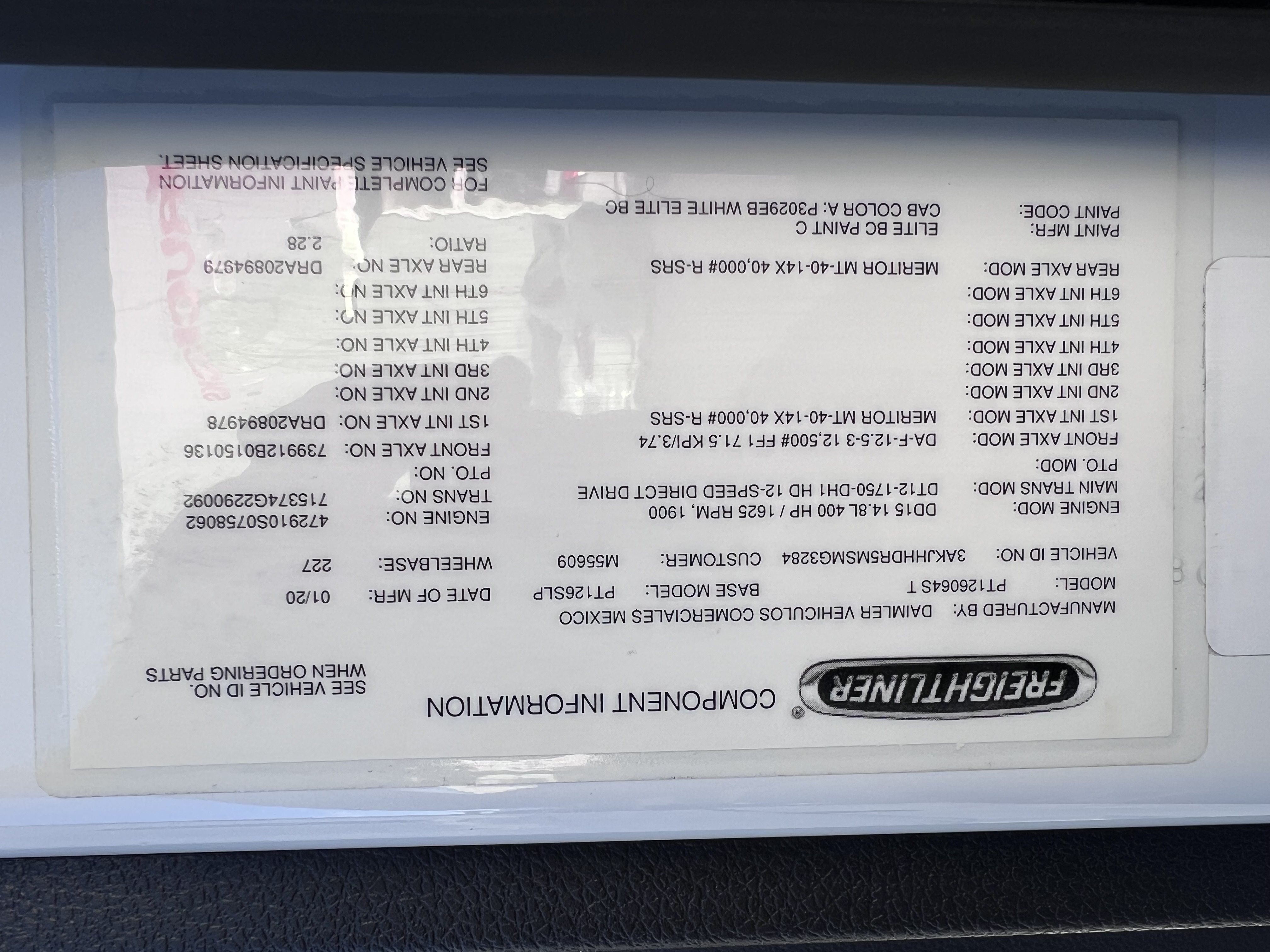 2021 FREIGHTLINER CASCADIA 126SLP - image 24