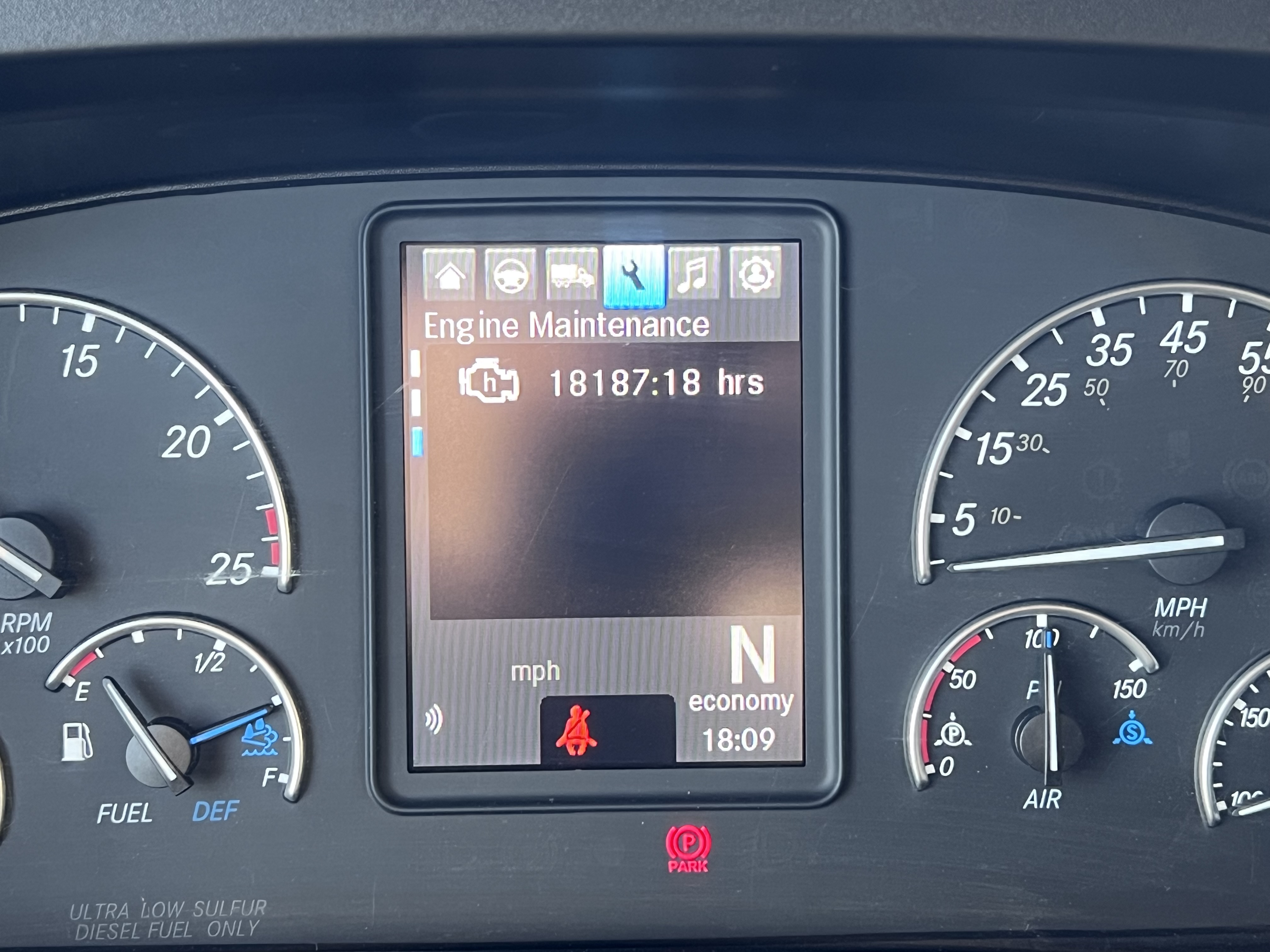 2020 FREIGHTLINER CASCADIA 126SLP - image 18