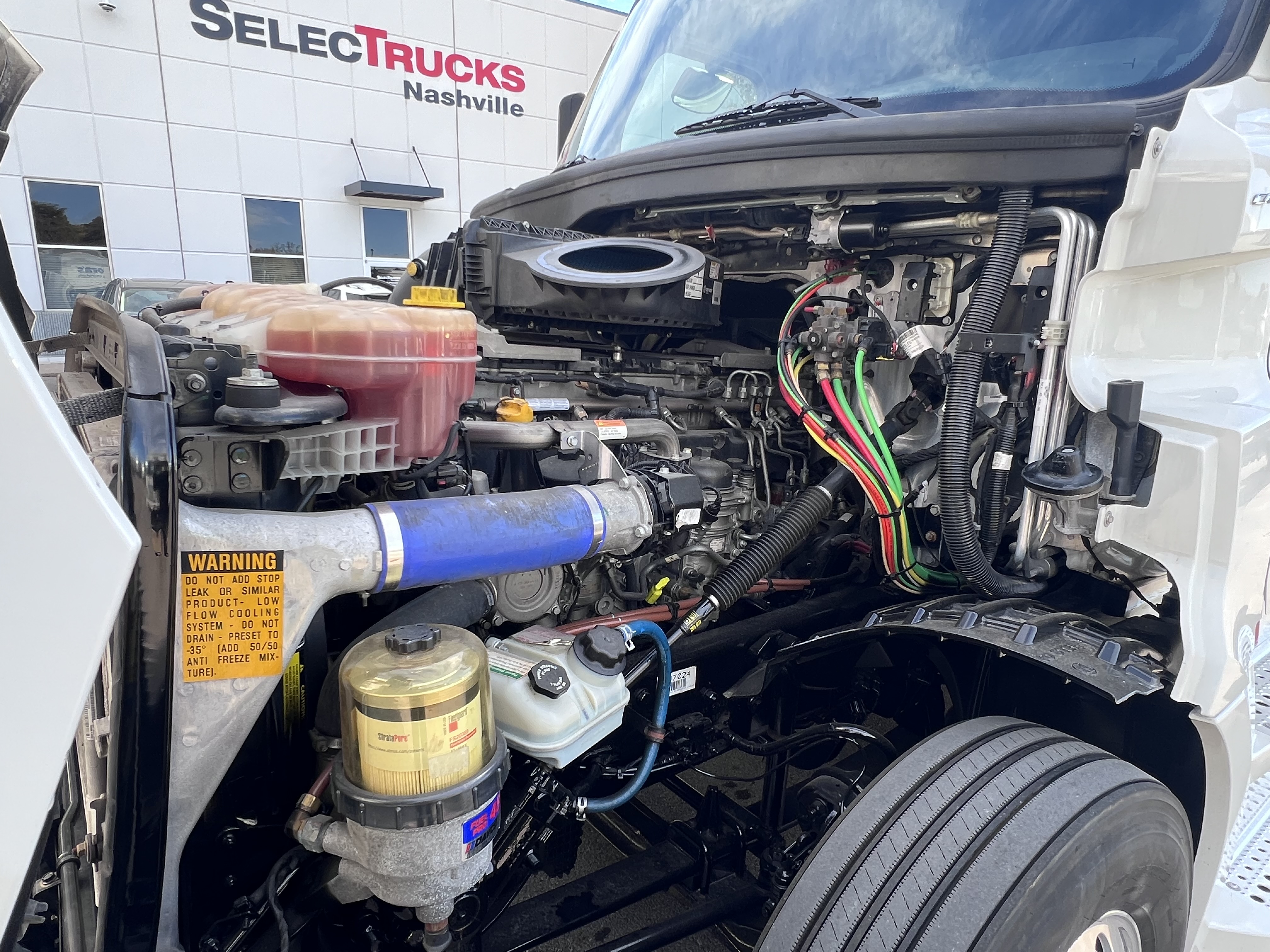 2021 FREIGHTLINER CASCADIA 126SLP - image 12