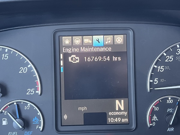 FREIGHTLINER CASCADIA 126SLP 2021