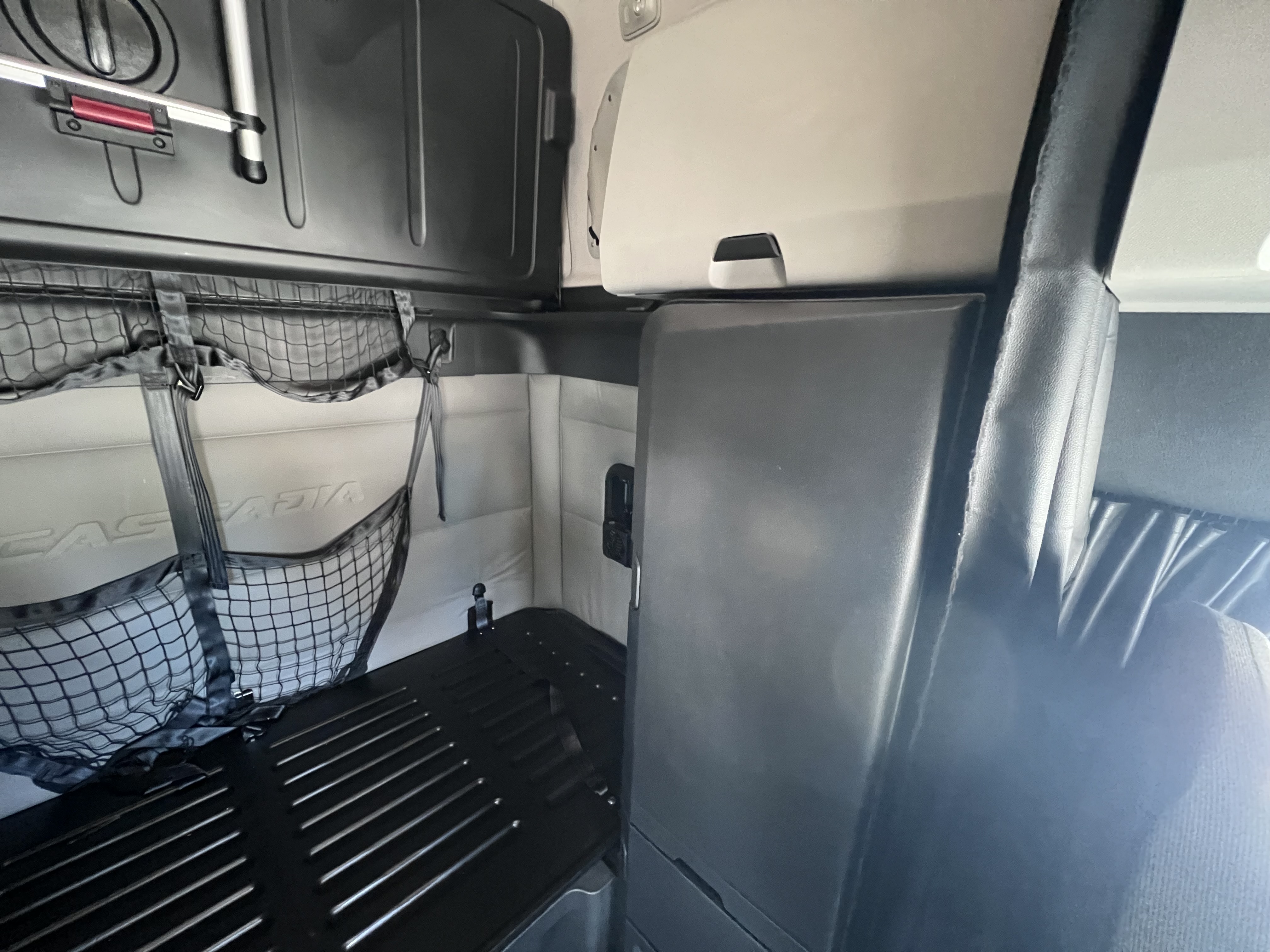 2021 FREIGHTLINER CASCADIA 126SLP - image 22