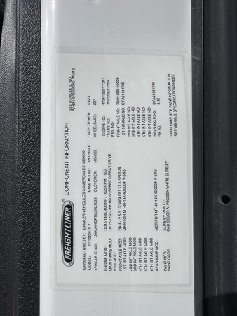 FREIGHTLINER CASCADIA 126SLP 2021