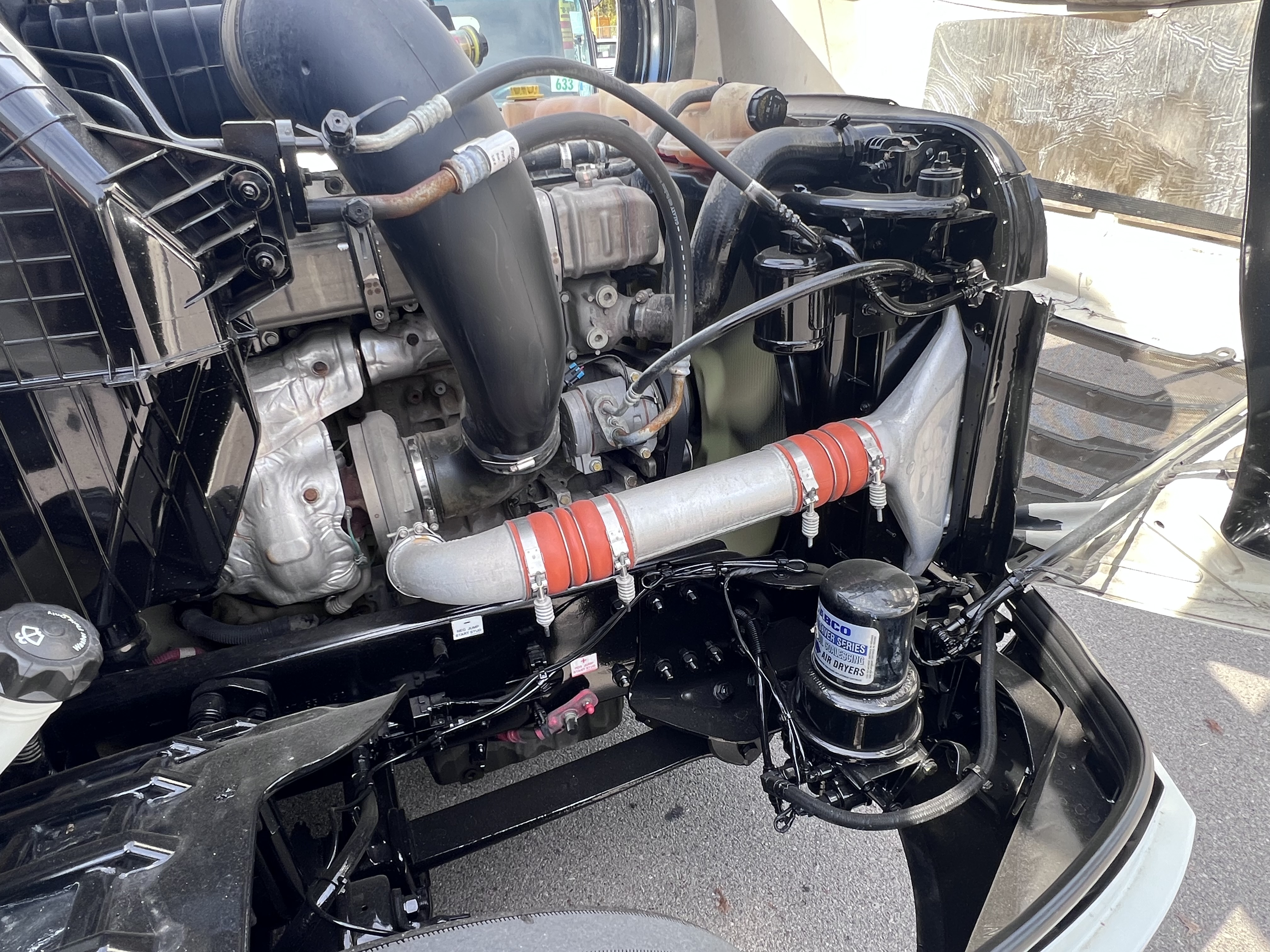 2020 FREIGHTLINER CASCADIA 126SLP - image 10