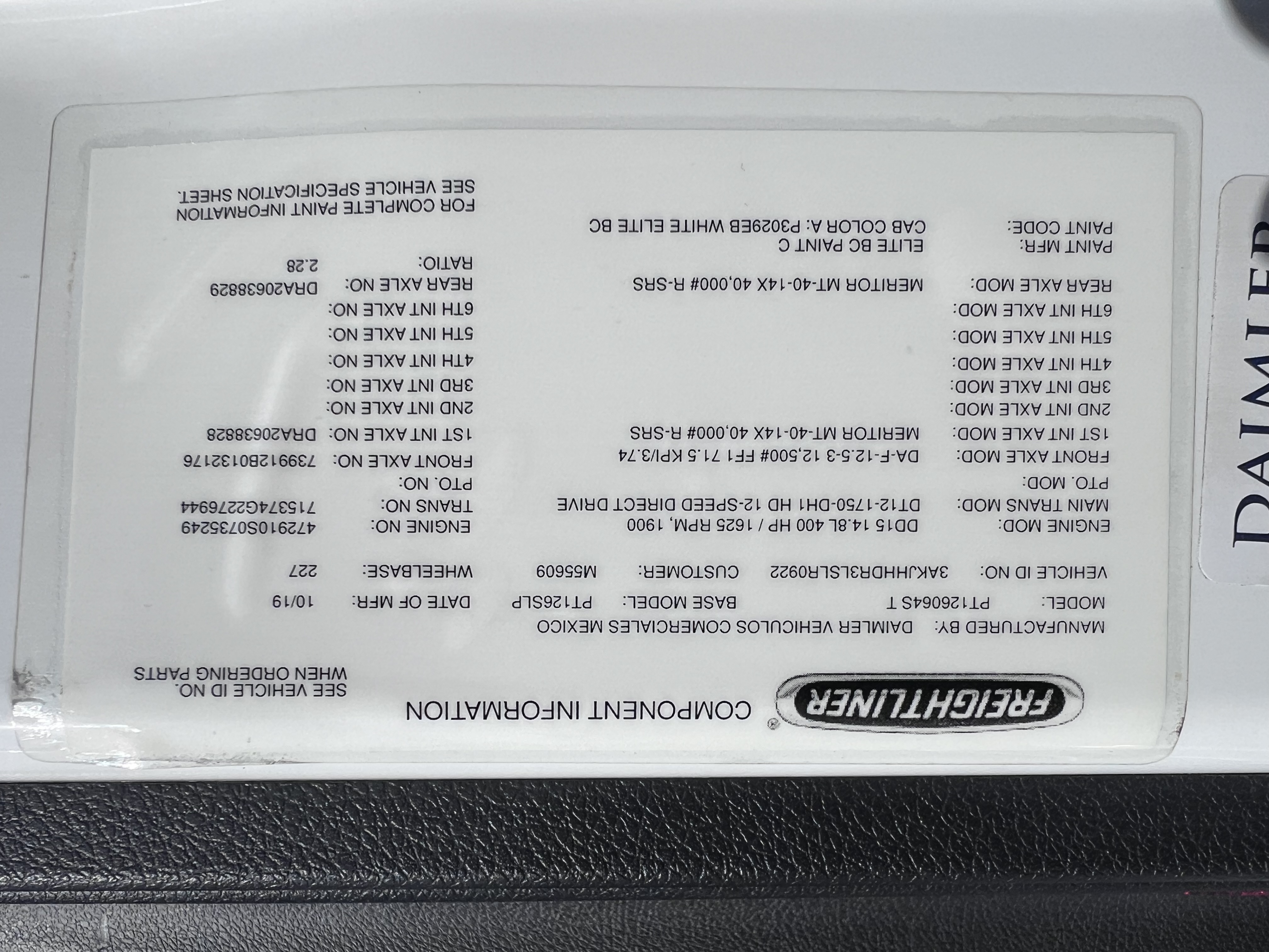 2020 FREIGHTLINER CASCADIA 126SLP - image 27