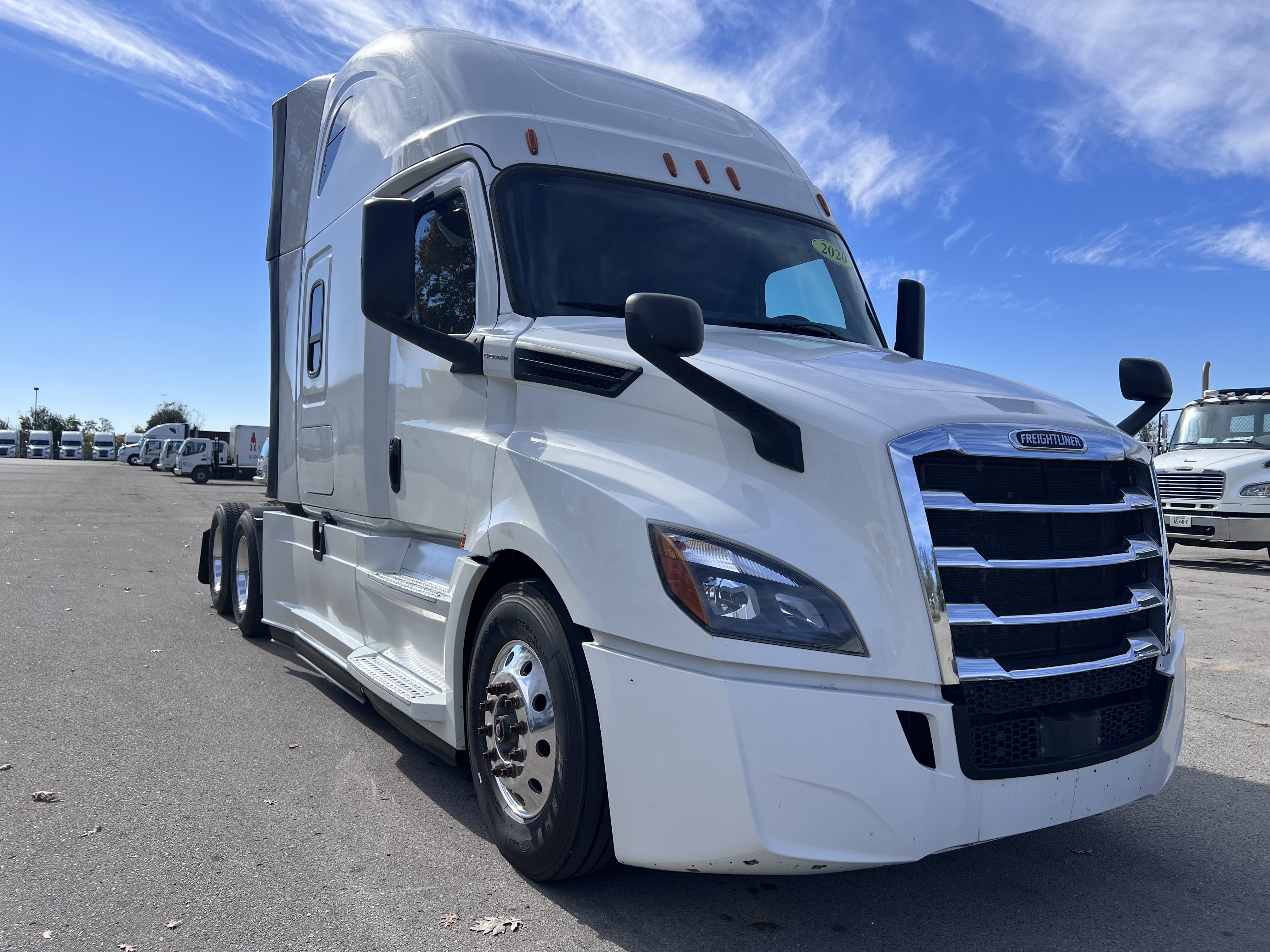 2020 FREIGHTLINER CASCADIA 126SLP - image 8