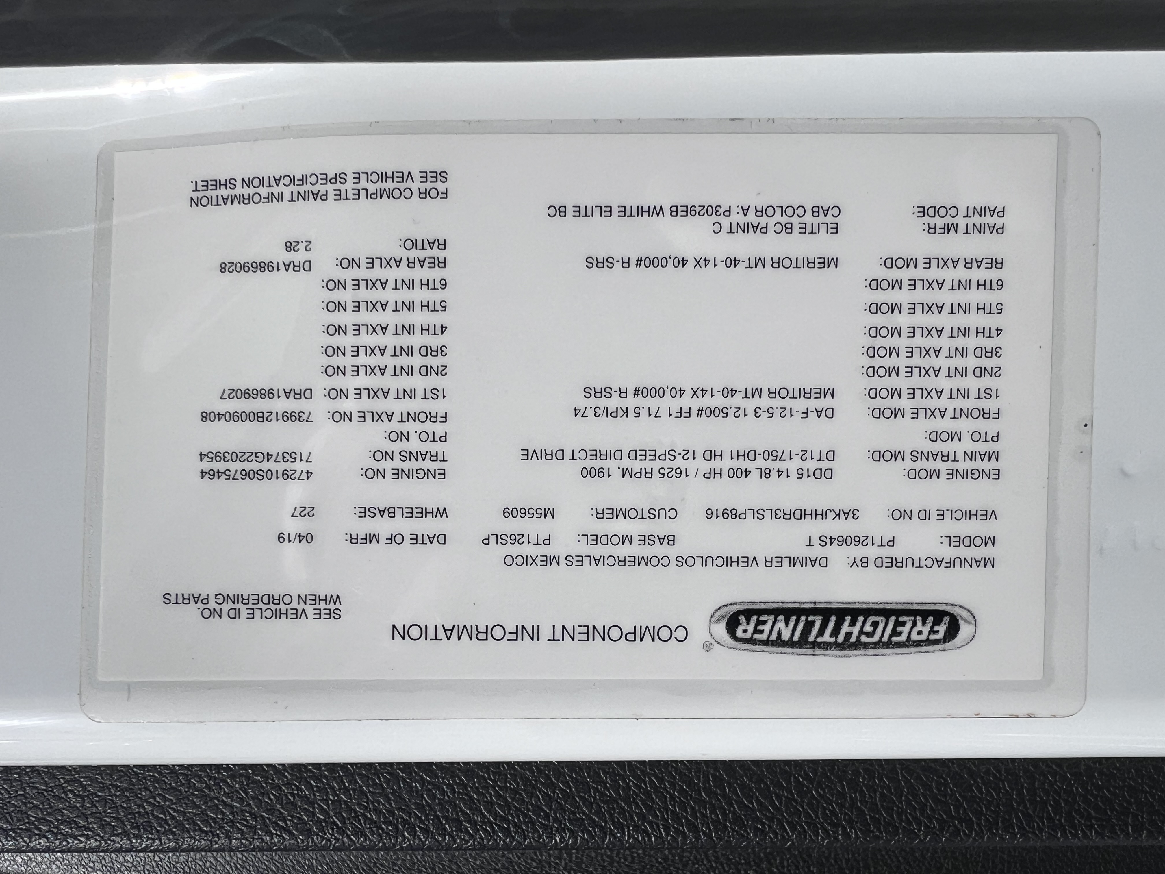 2020 FREIGHTLINER CASCADIA 126SLP - image 26