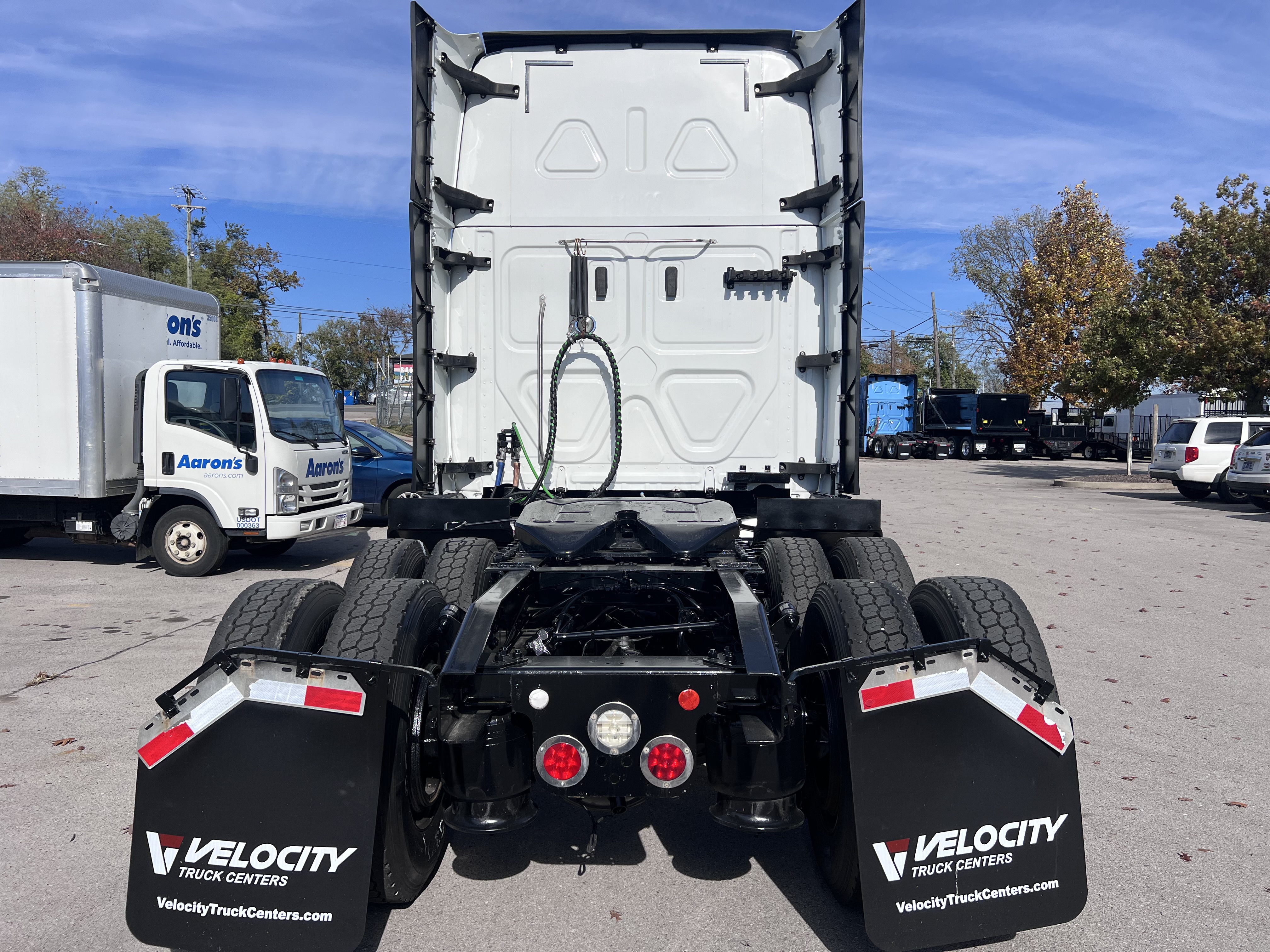 2021 FREIGHTLINER CASCADIA 126SLP - image 5