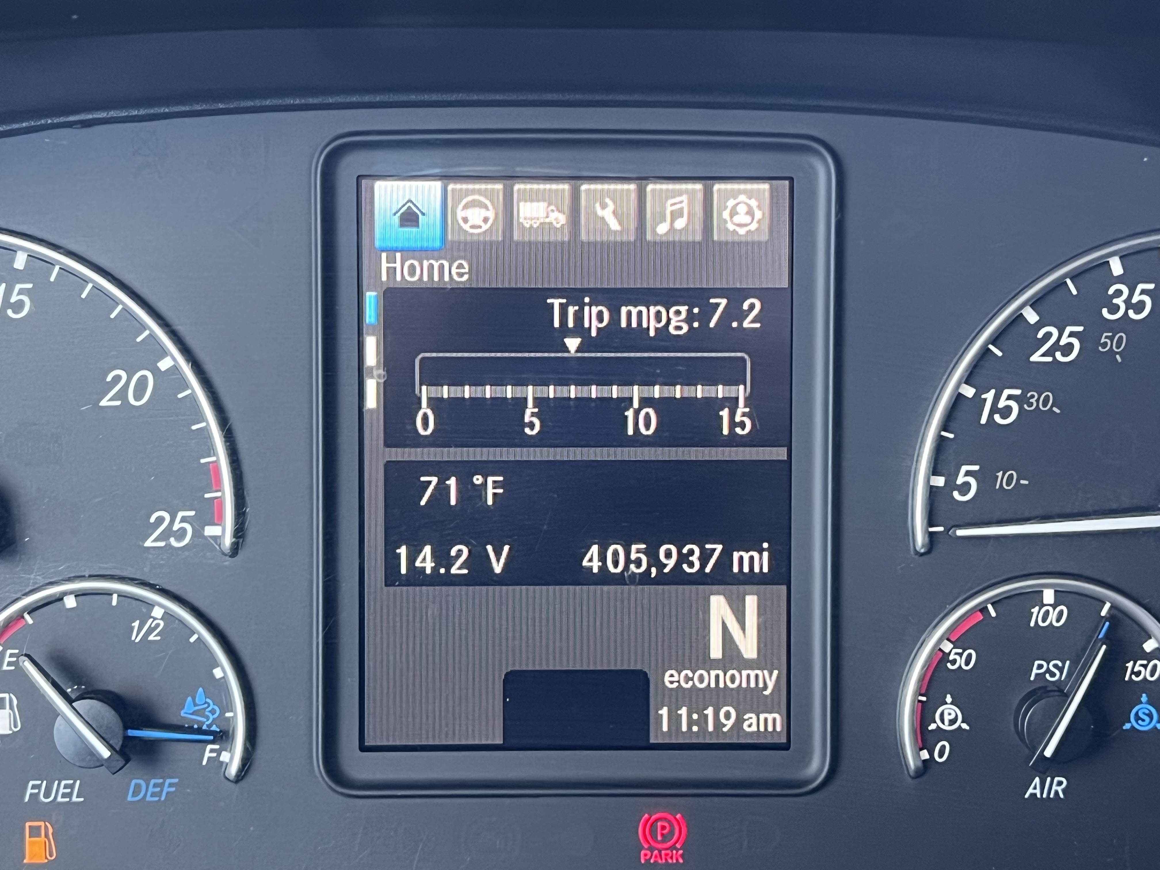 2021 FREIGHTLINER CASCADIA 126SLP - image 17