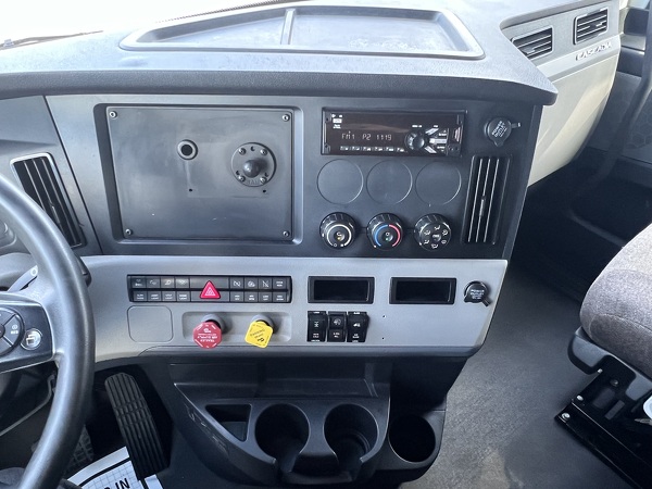 FREIGHTLINER CASCADIA 126SLP 2021