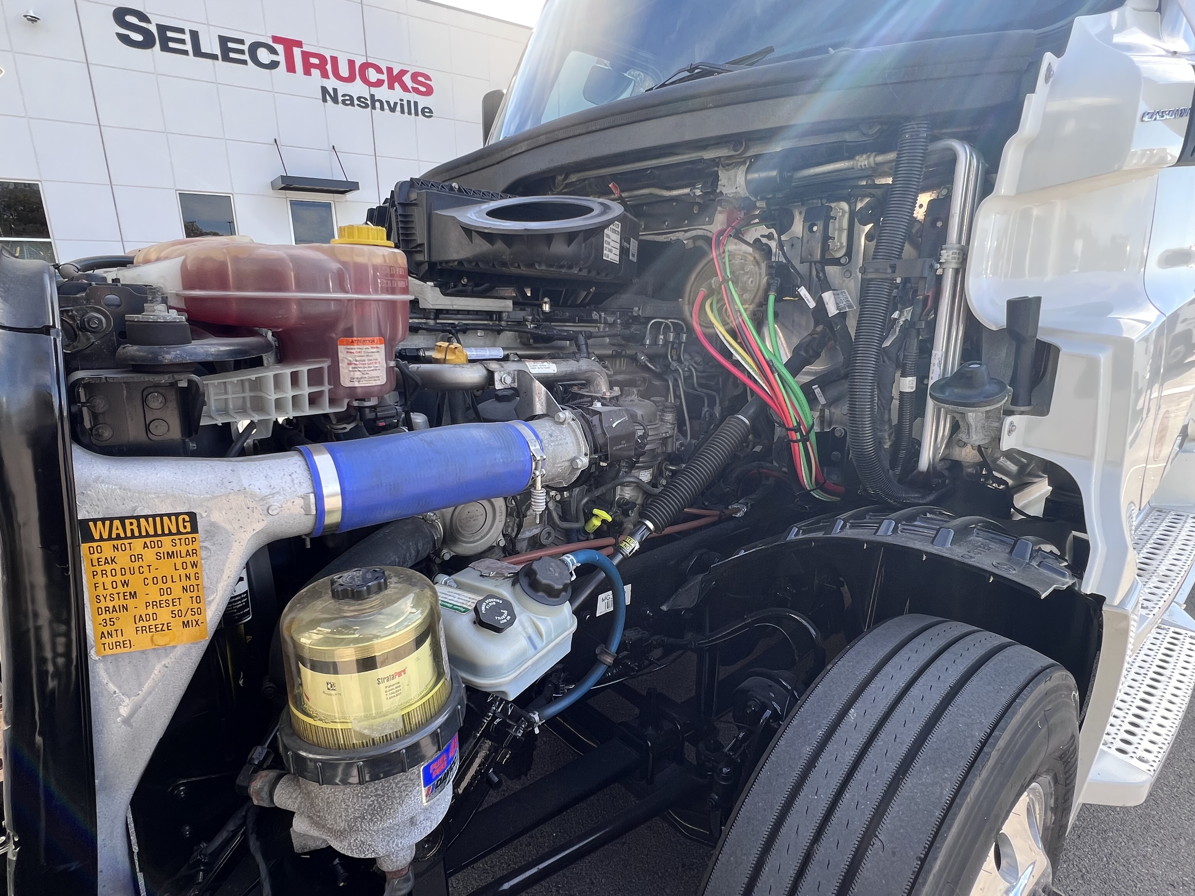 2021 FREIGHTLINER CASCADIA 126SLP - image 12