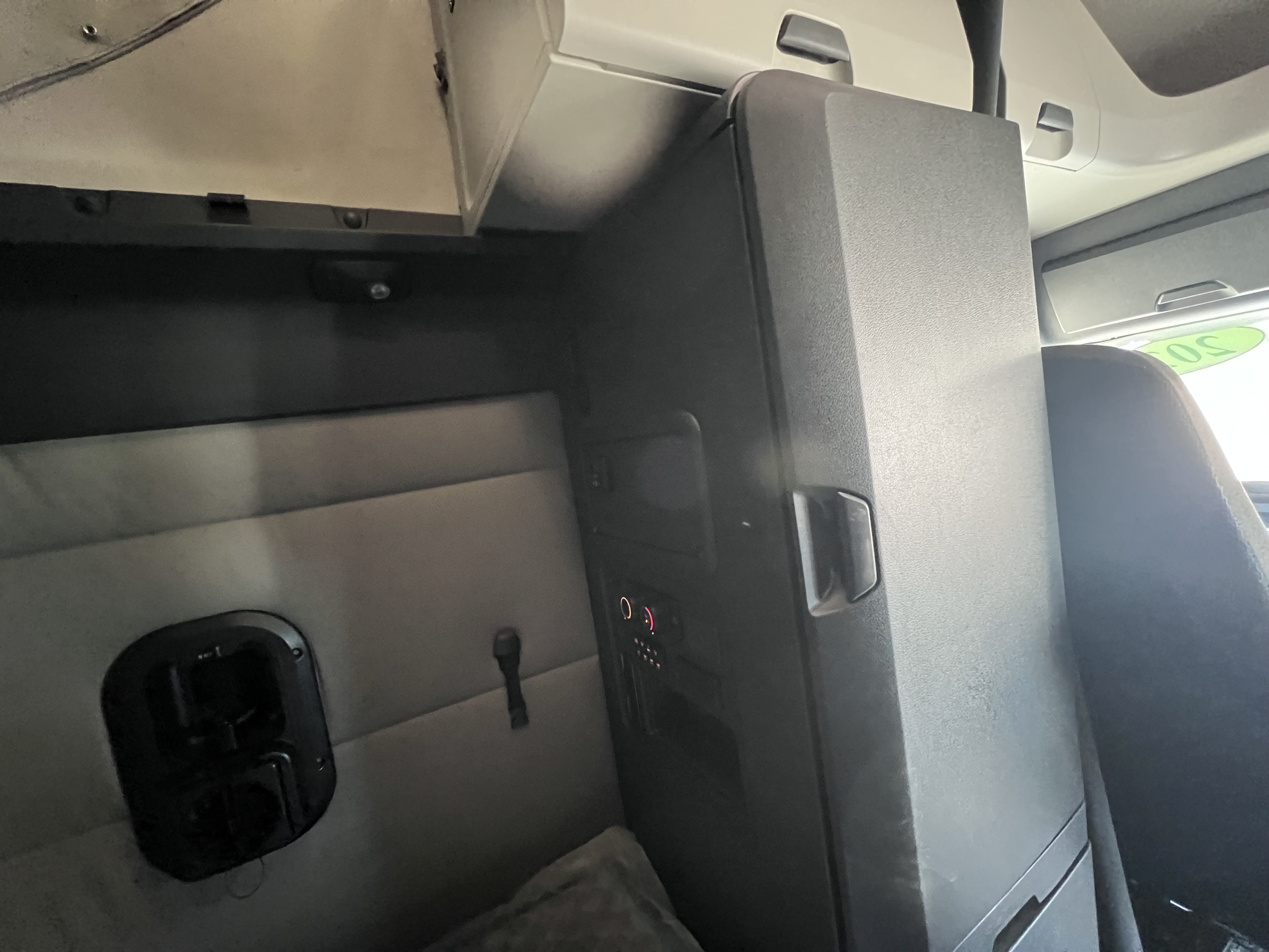 2021 FREIGHTLINER CASCADIA 126SLP - image 24