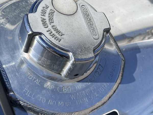 FREIGHTLINER 122SD 2021