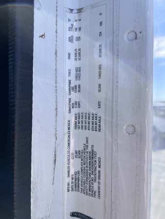 FREIGHTLINER 122SD 2021