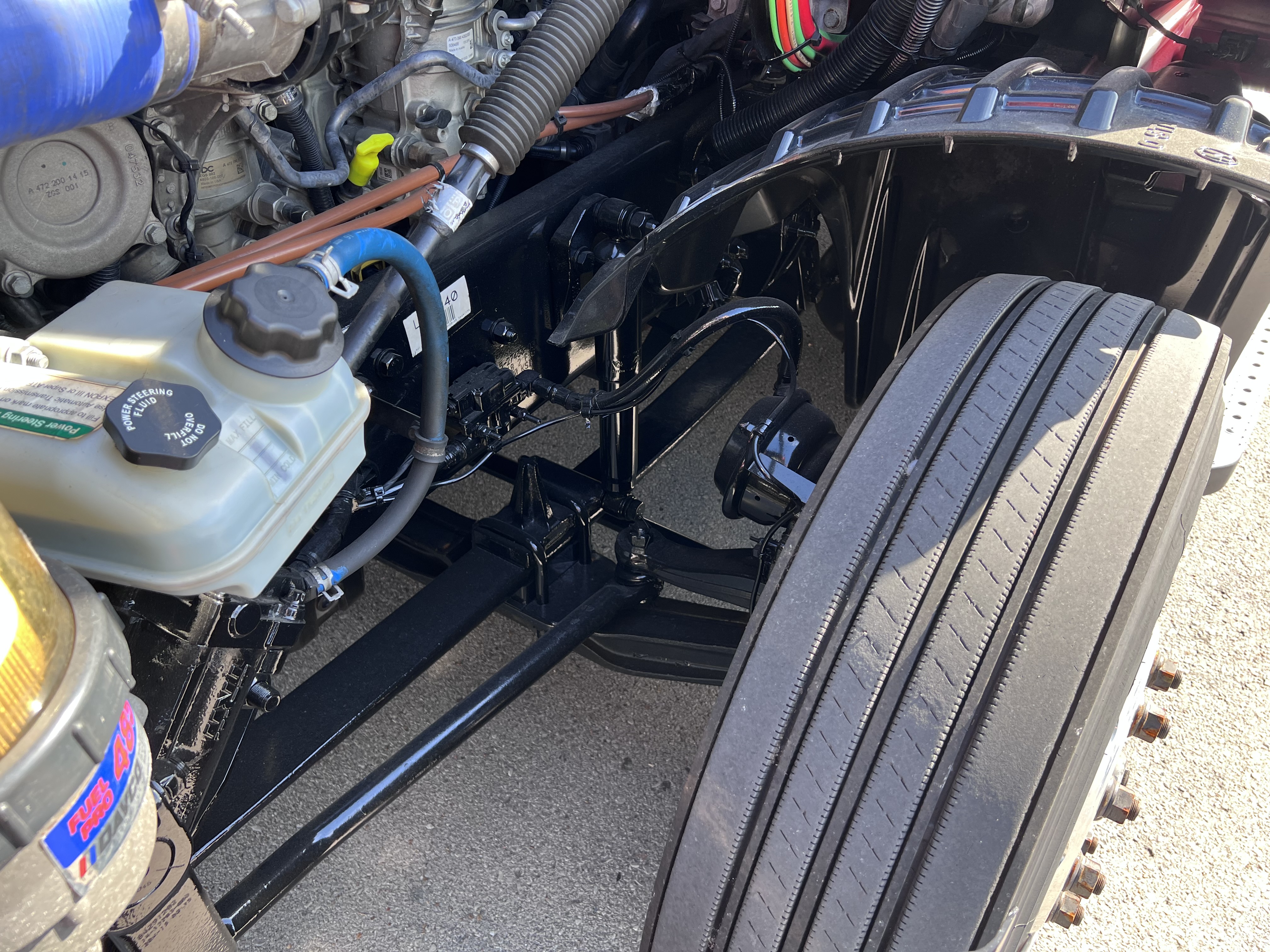 2020 FREIGHTLINER CASCADIA 126SLP - image 13