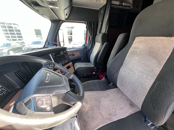 FREIGHTLINER CASCADIA 126SLP 2020