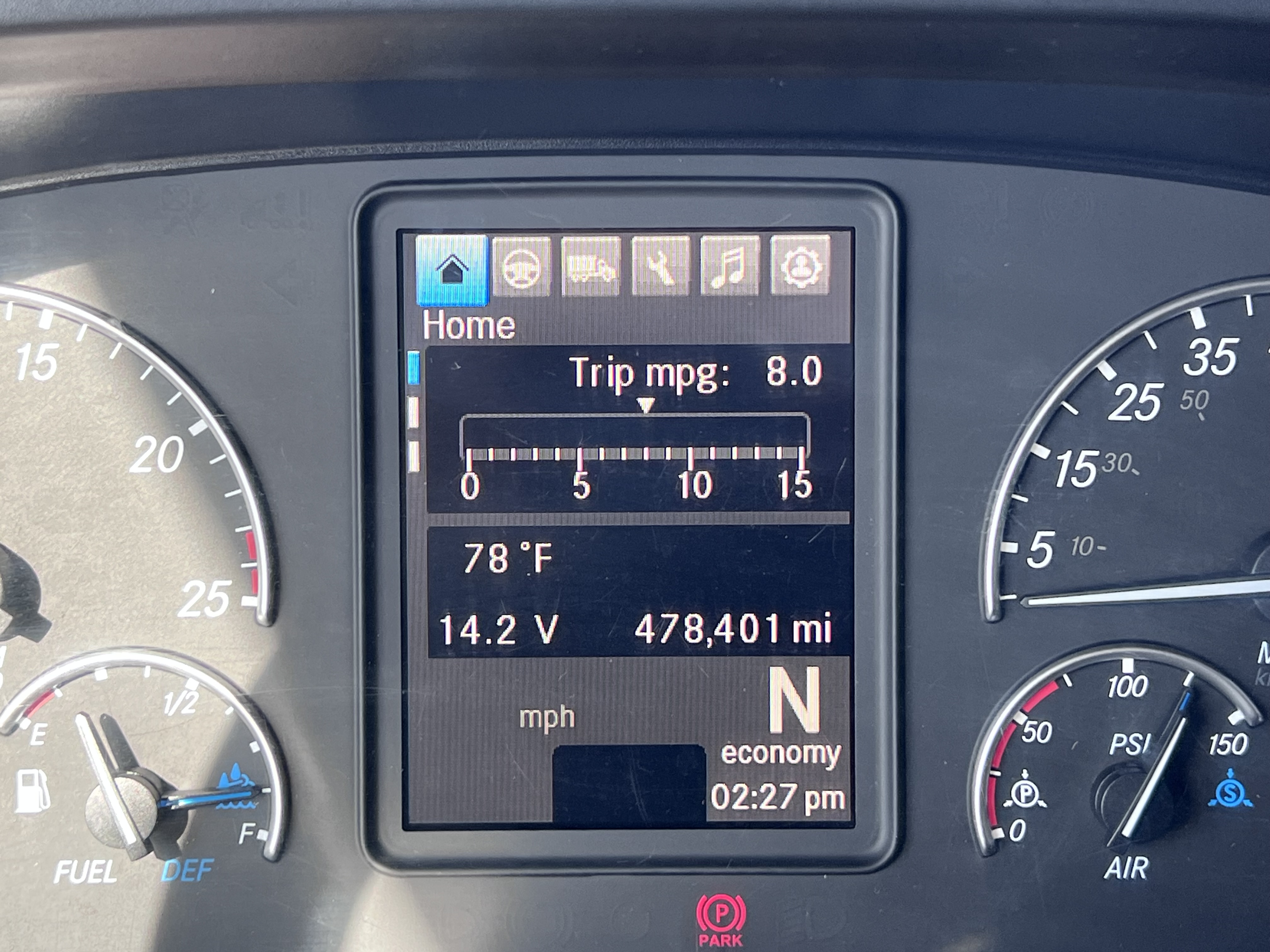 2020 FREIGHTLINER CASCADIA 126SLP - image 17