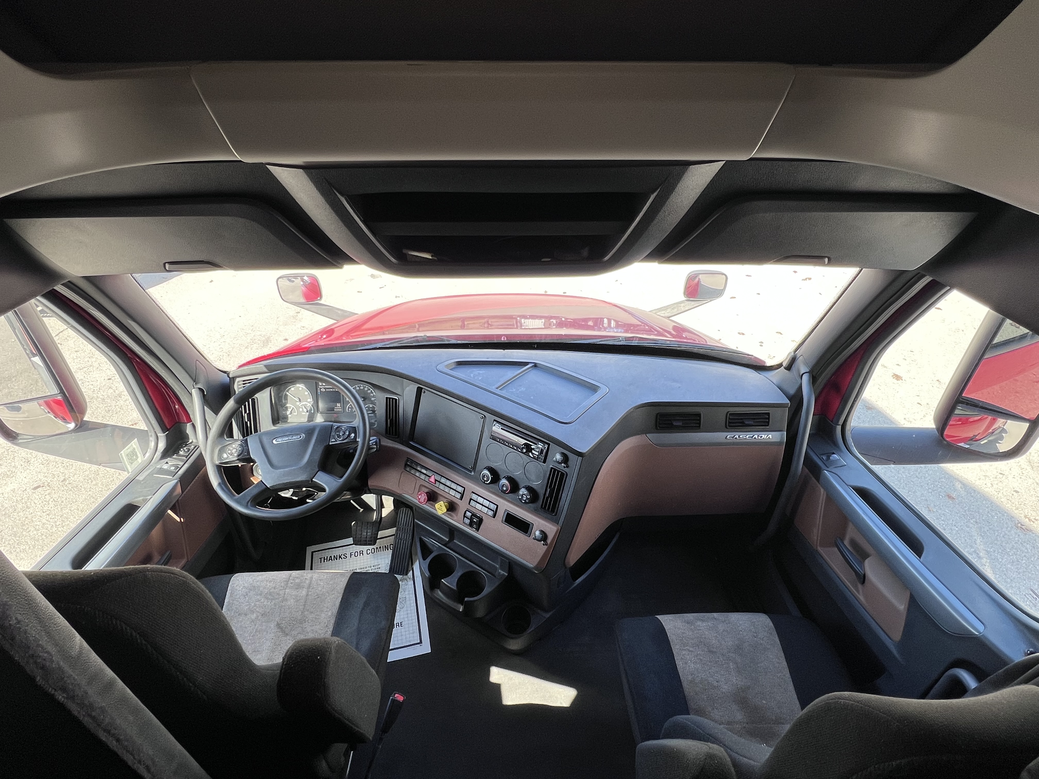 2020 FREIGHTLINER CASCADIA 126SLP - image 25